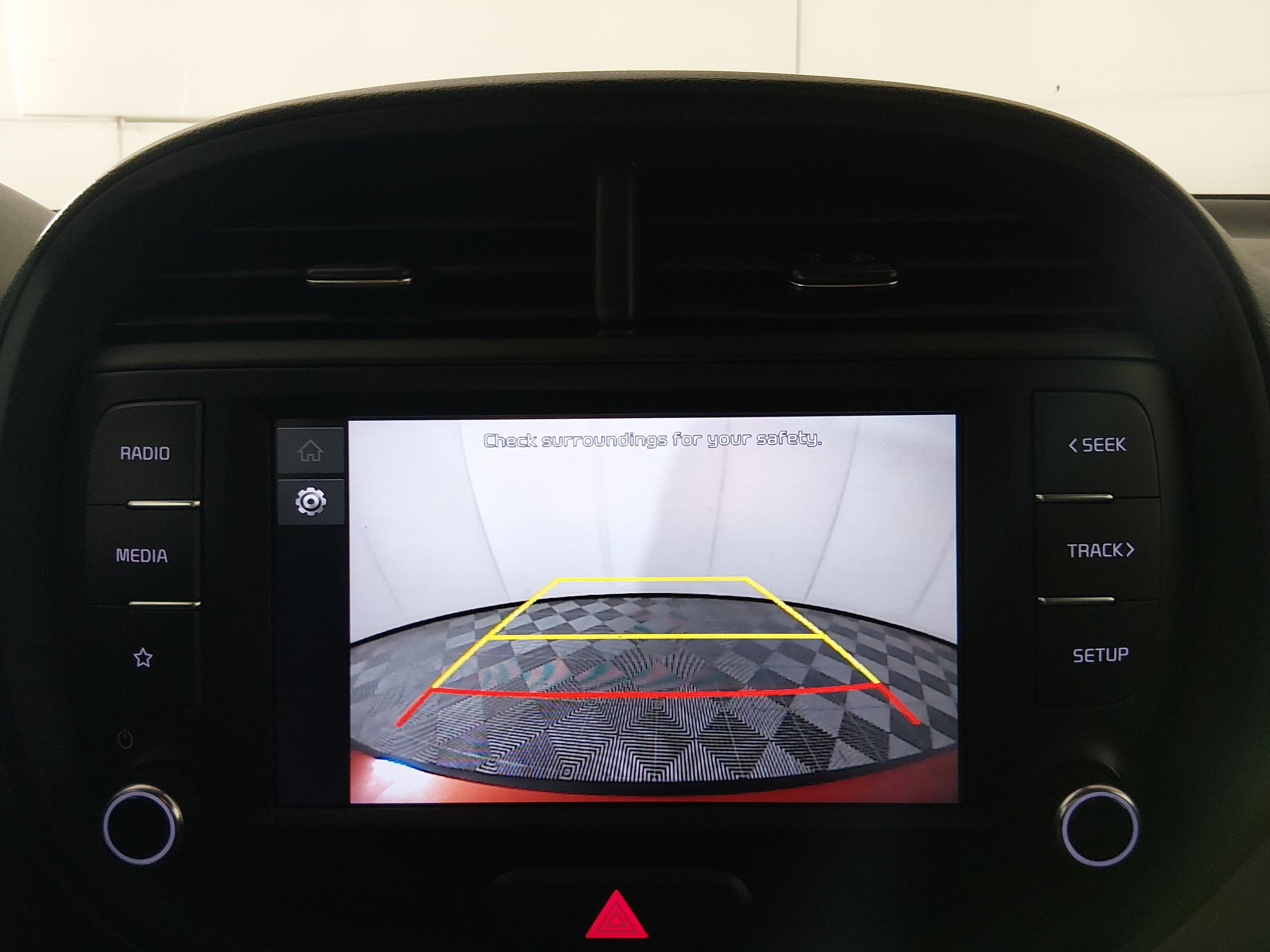 2024 Kia Soul LX - Photo 16