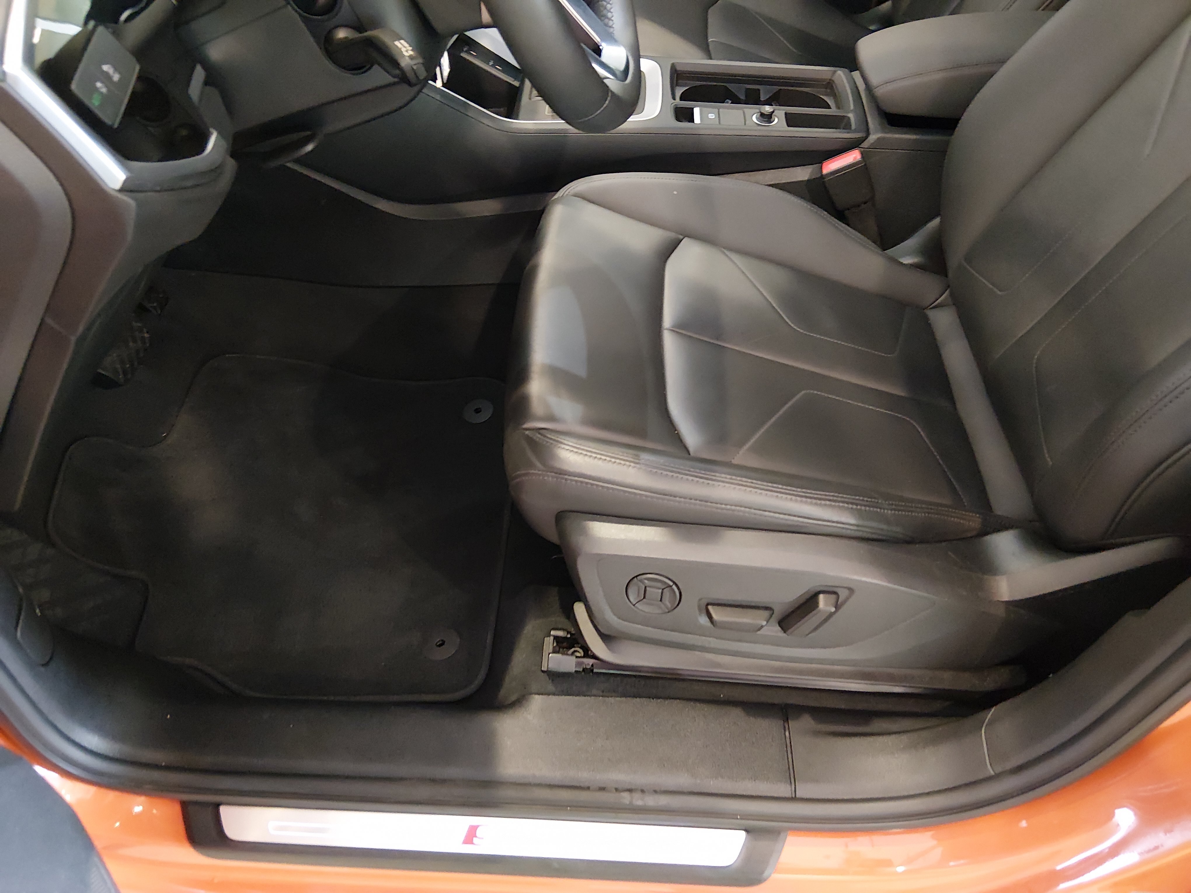2025 Audi Q3 S Line Premium - Photo 13
