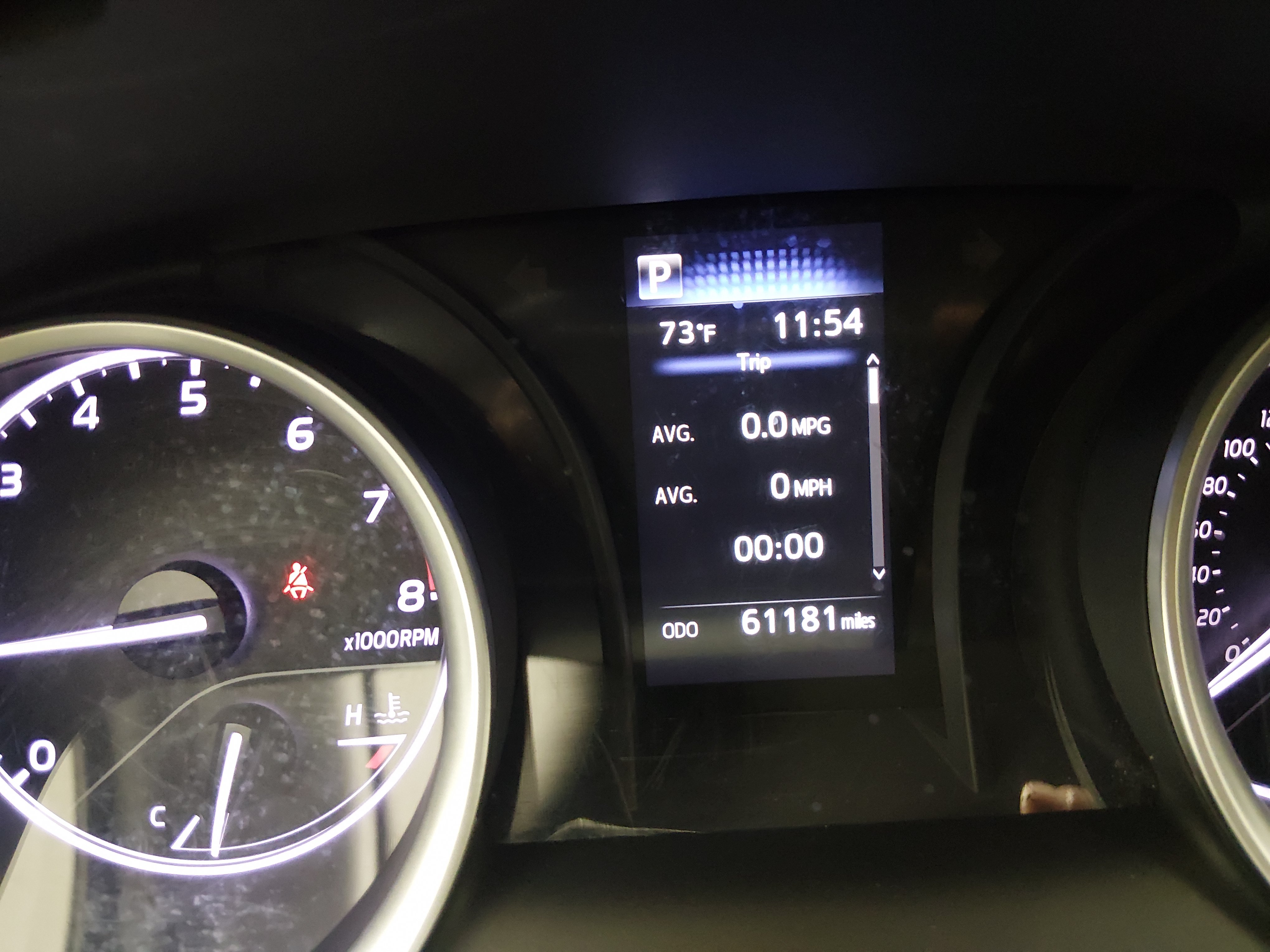 2024 Toyota Camry LE - Photo 14