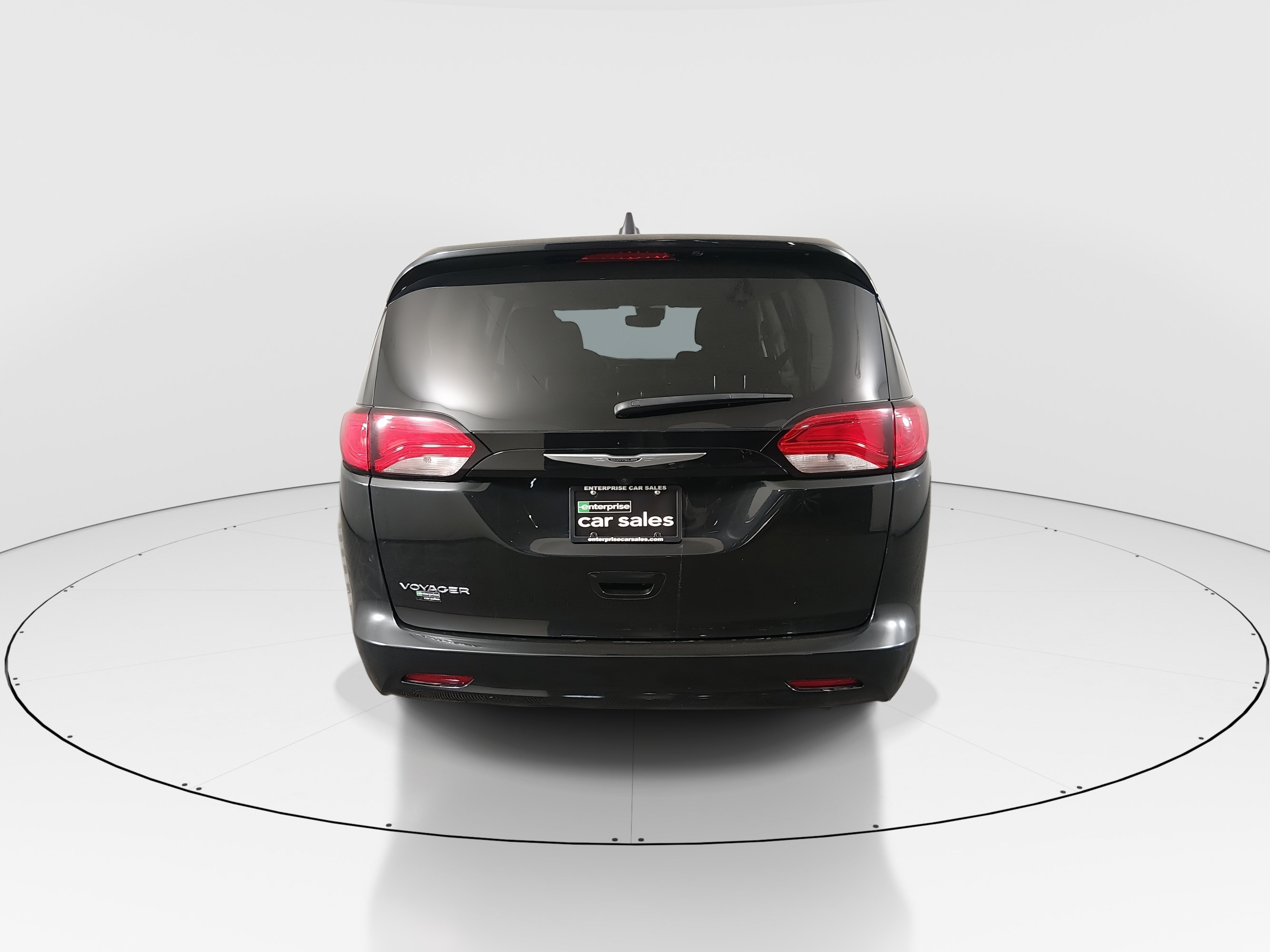2023 Chrysler Voyager LX - Photo 6
