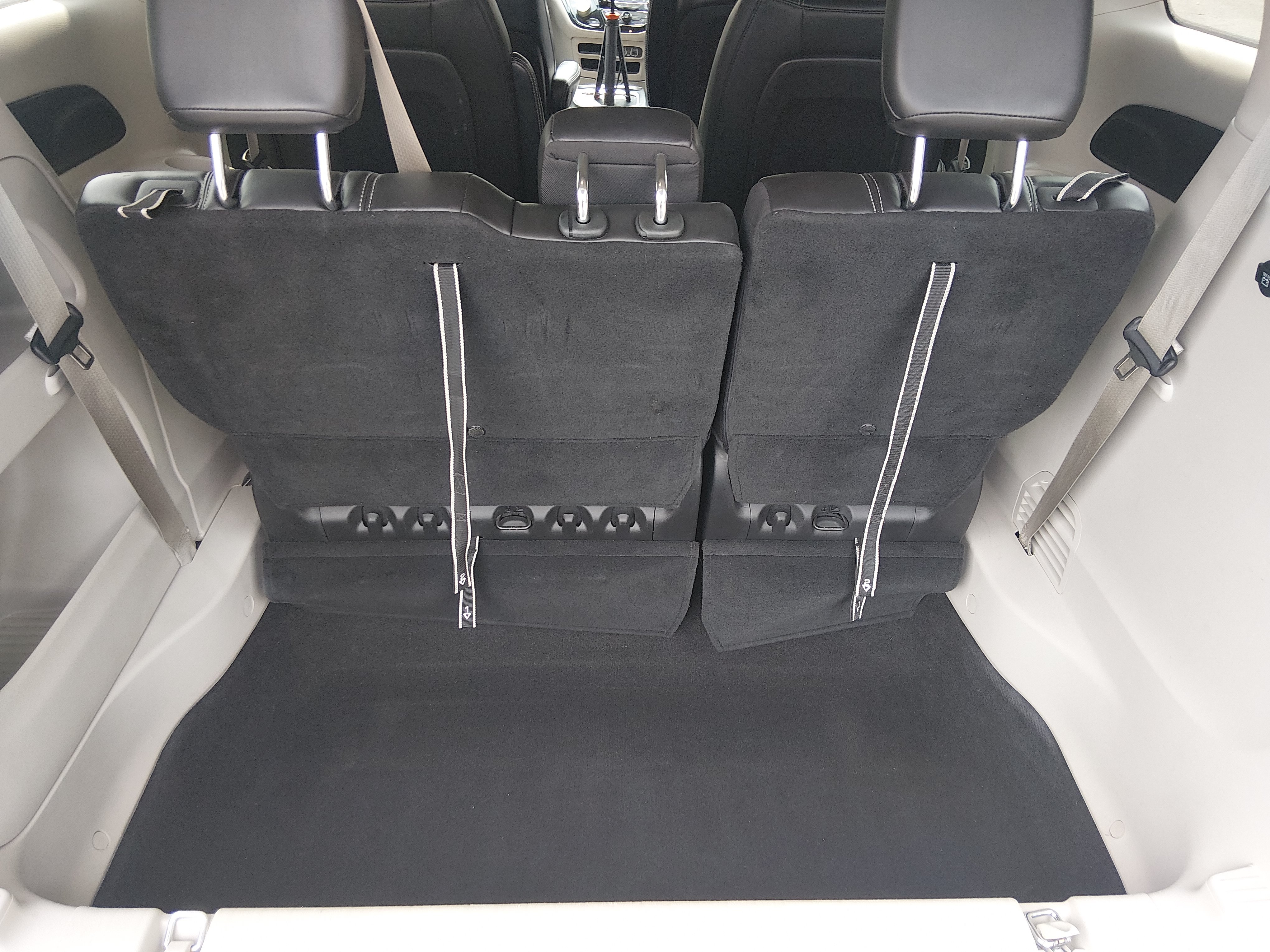 2023 Chrysler Pacifica Touring L - Photo 11