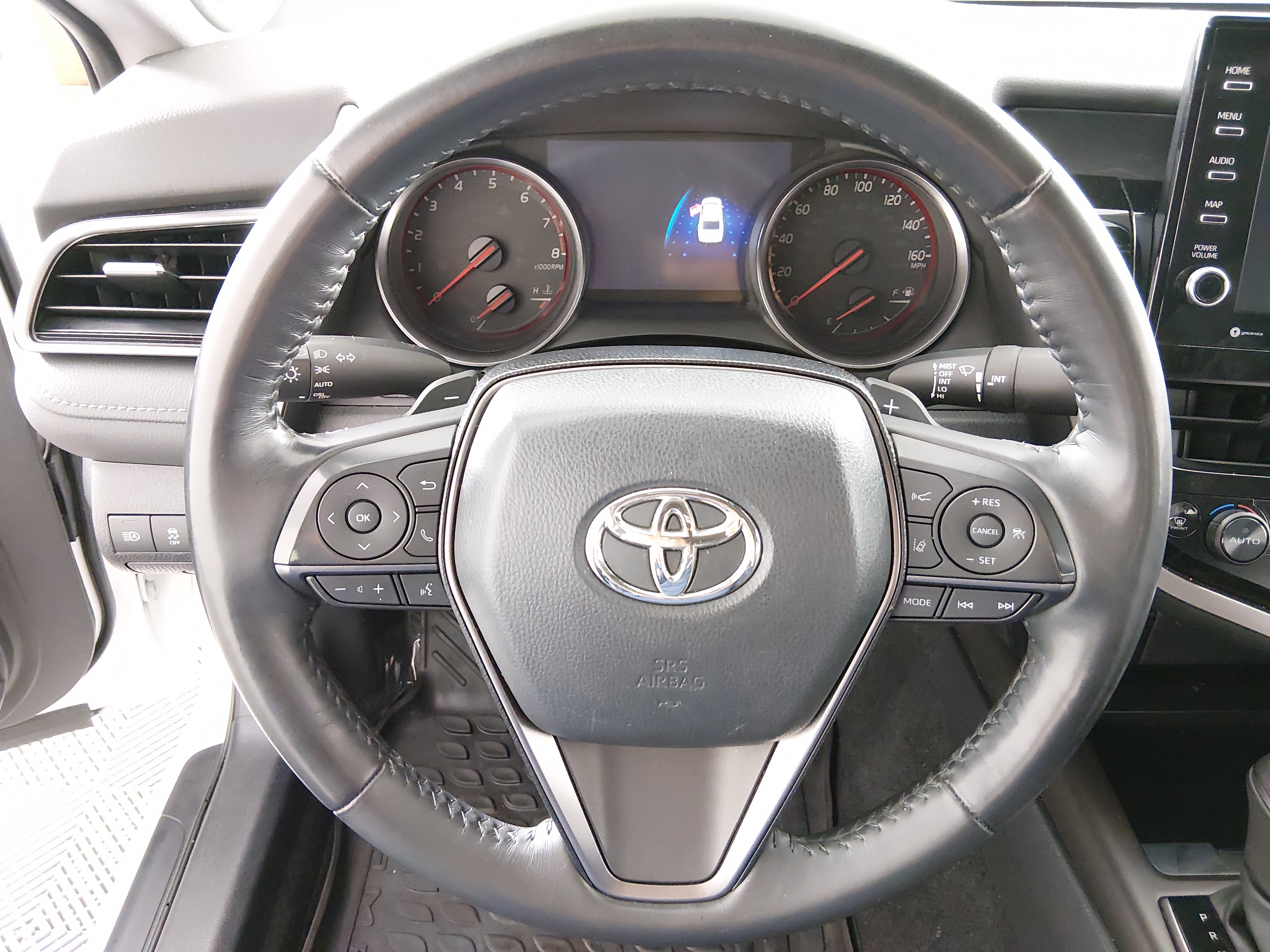 2023 Toyota Camry XSE - Photo 12