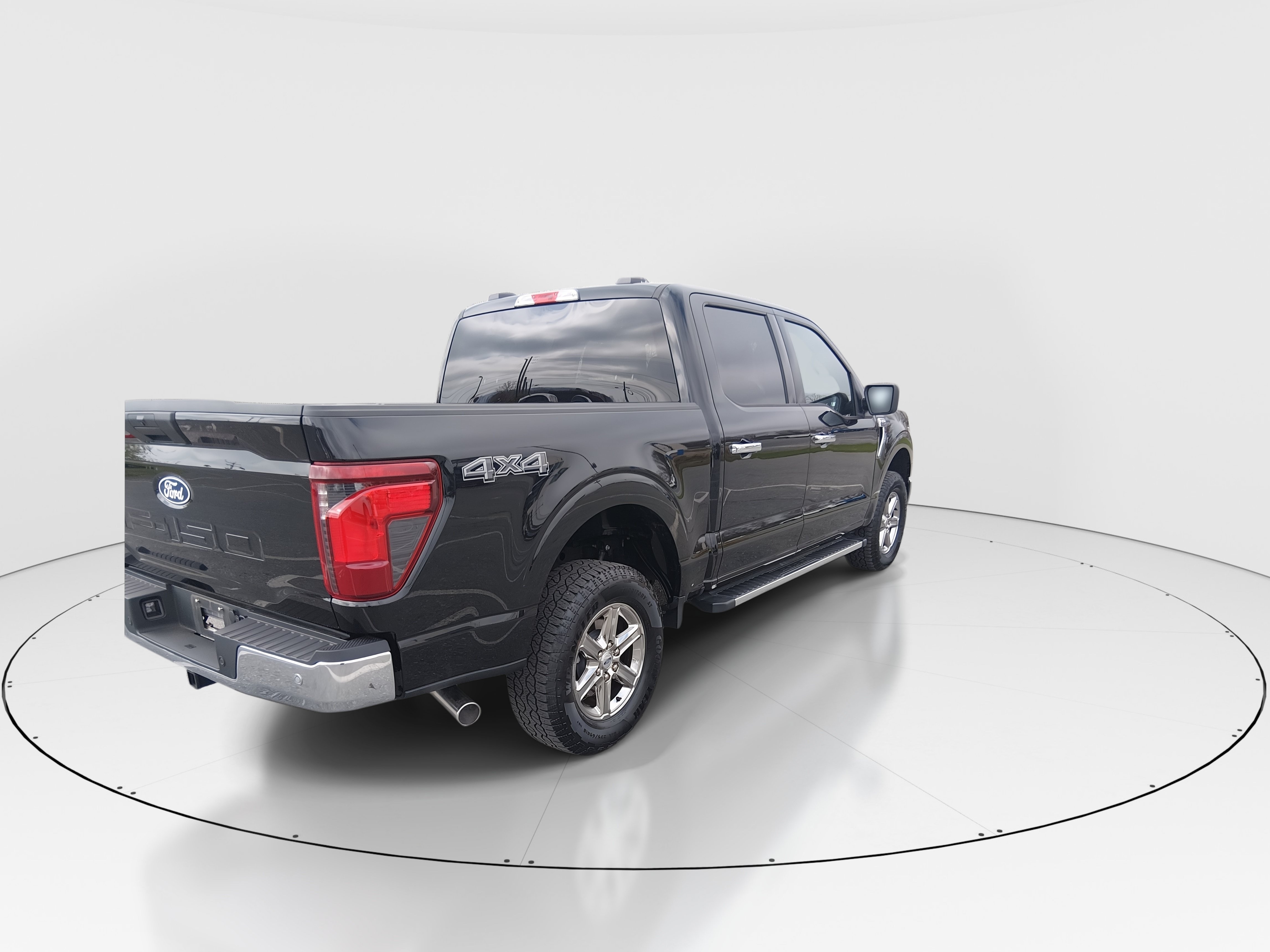 2025 Ford F-150 XLT - Photo 7