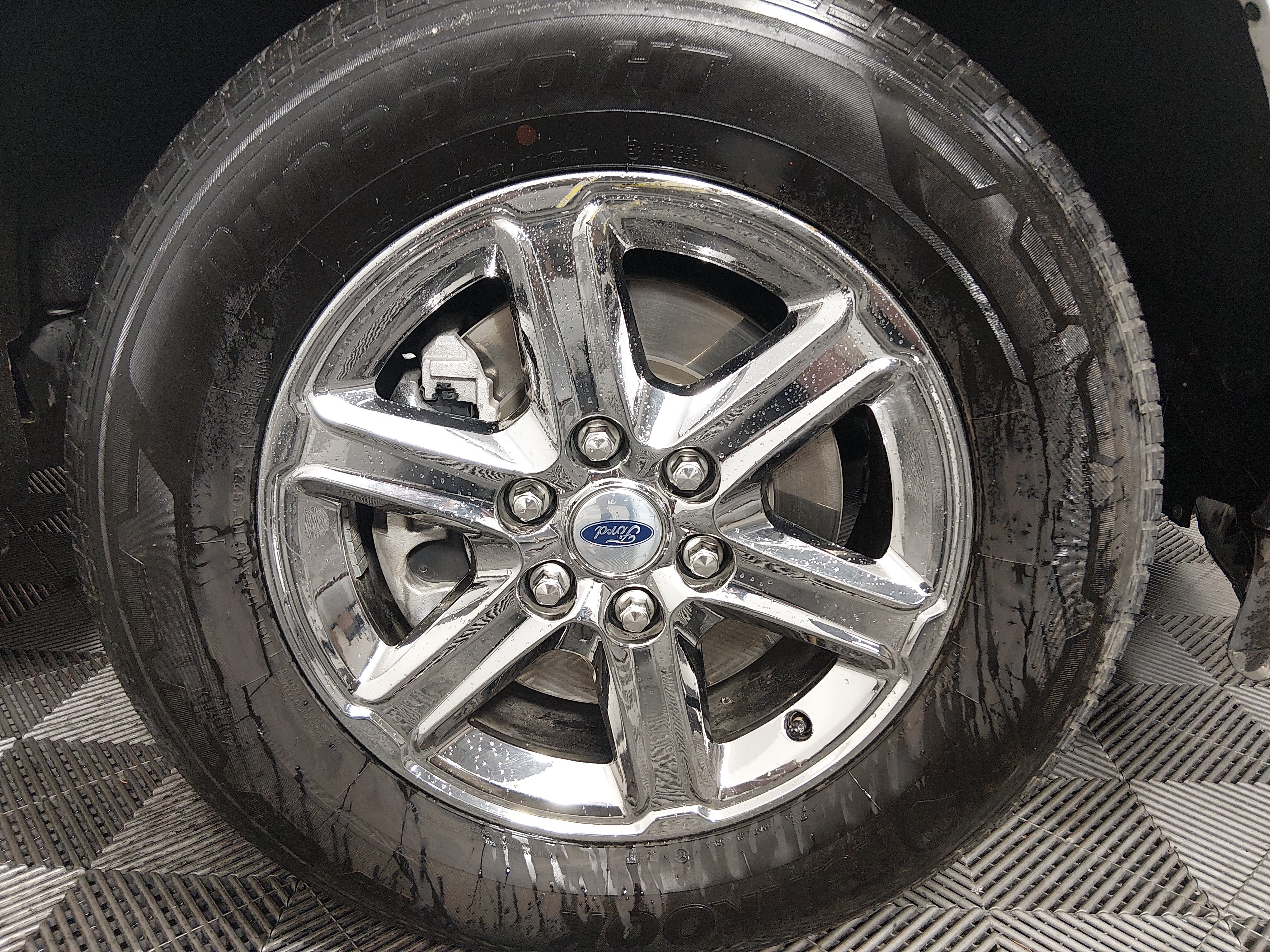 2025 Ford F-150 XLT - Photo 10