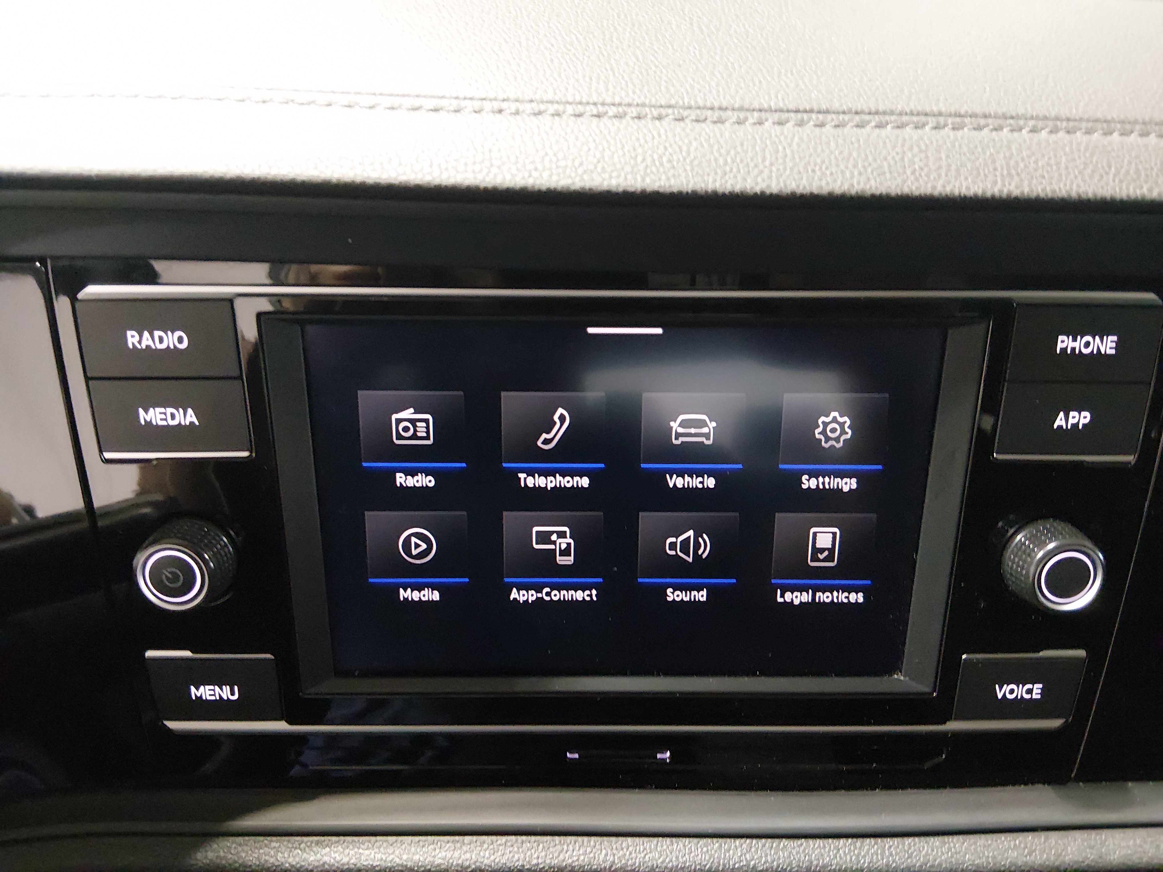 2024 Volkswagen Jetta S - Photo 17