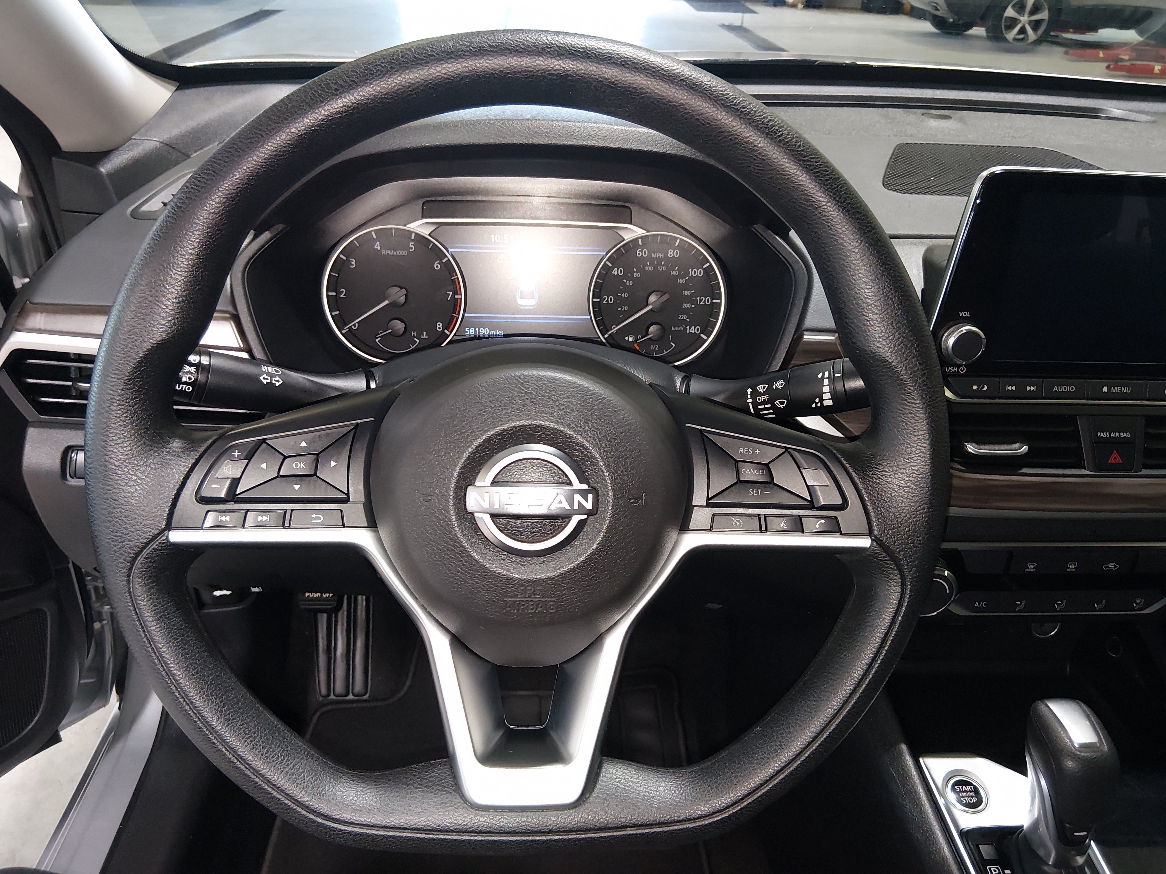 2024 Nissan Altima SV - Photo 12