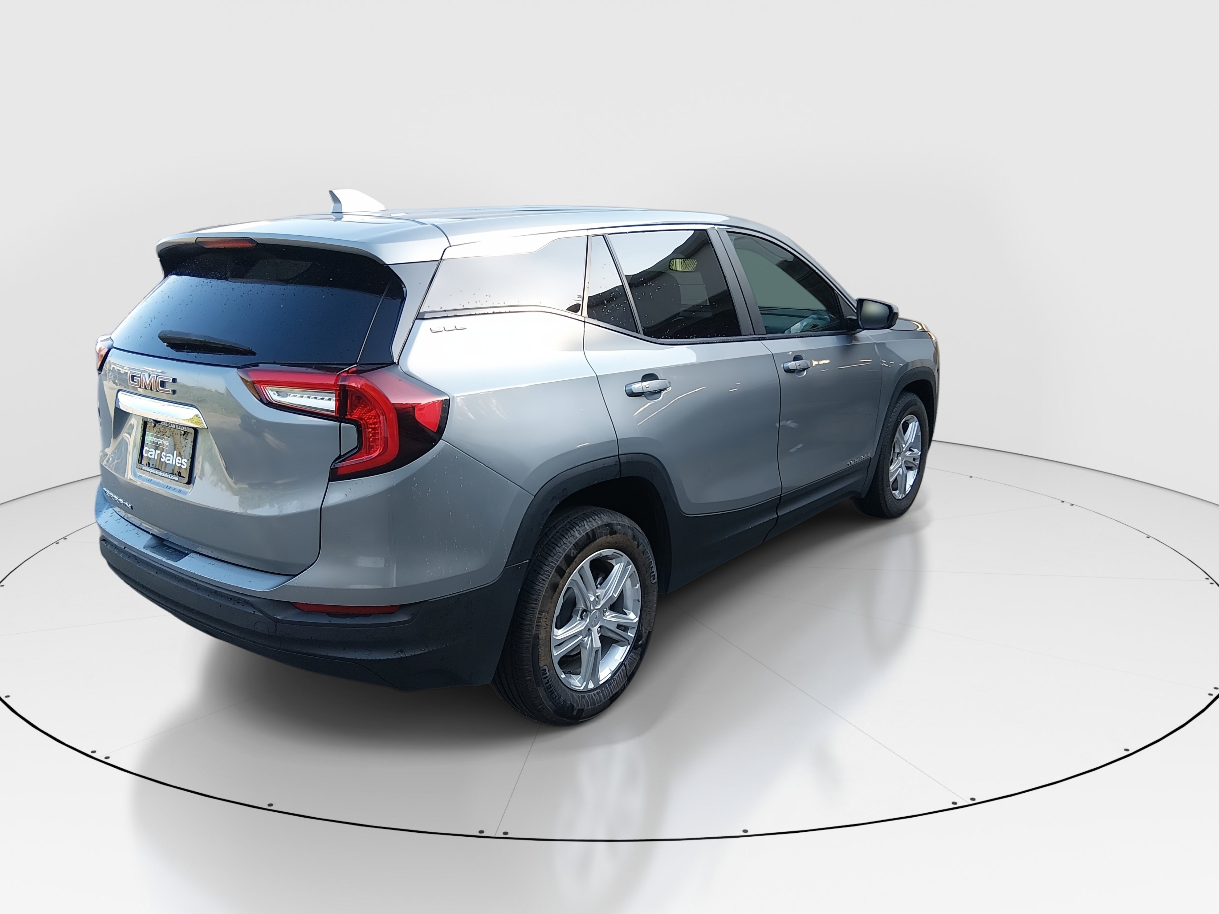 2024 GMC Terrain SLE - Photo 7