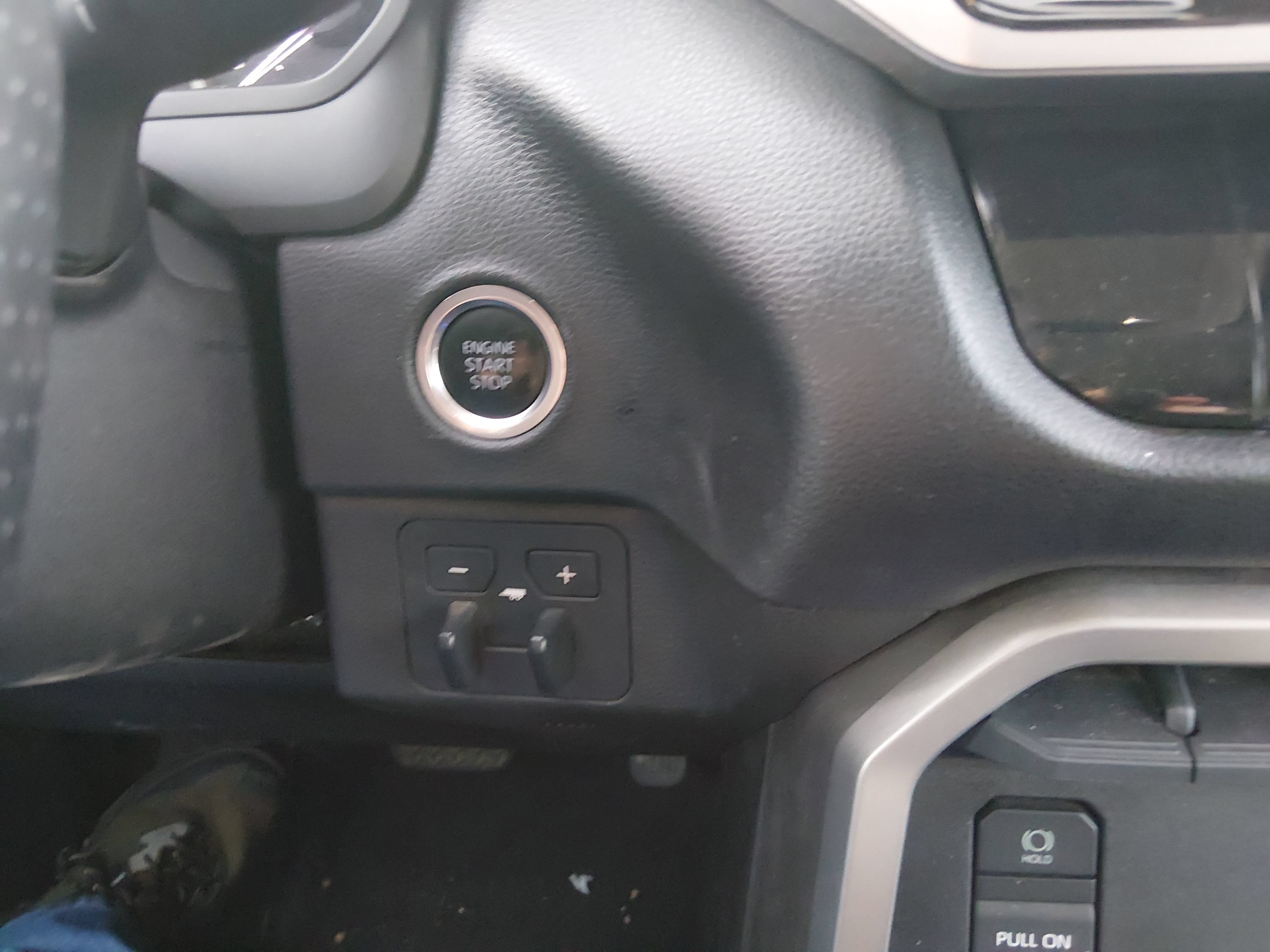 2022 Toyota Tundra SR5 - Photo 13
