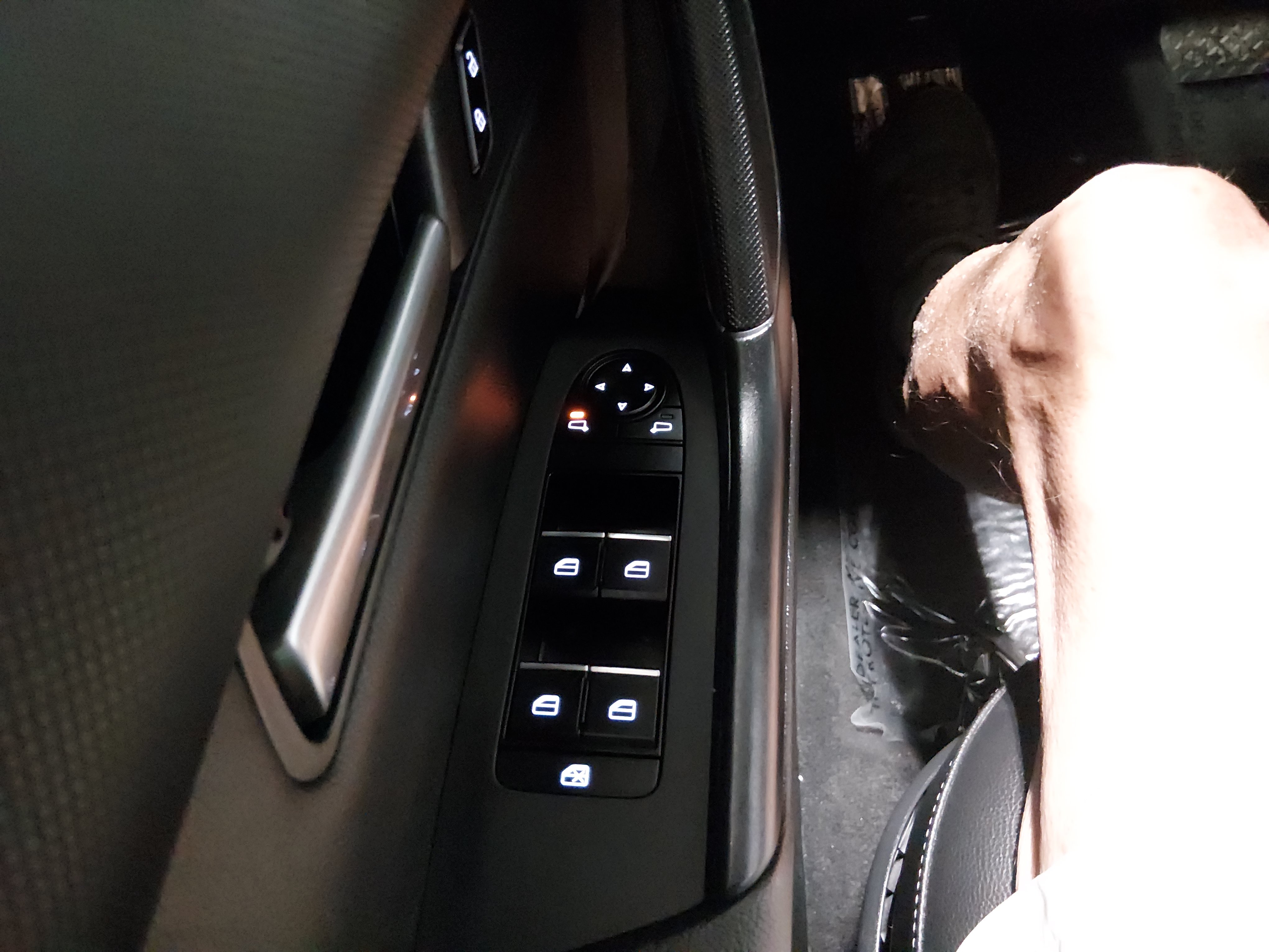 2025 Mazda CX-50 Preferred - Photo 21