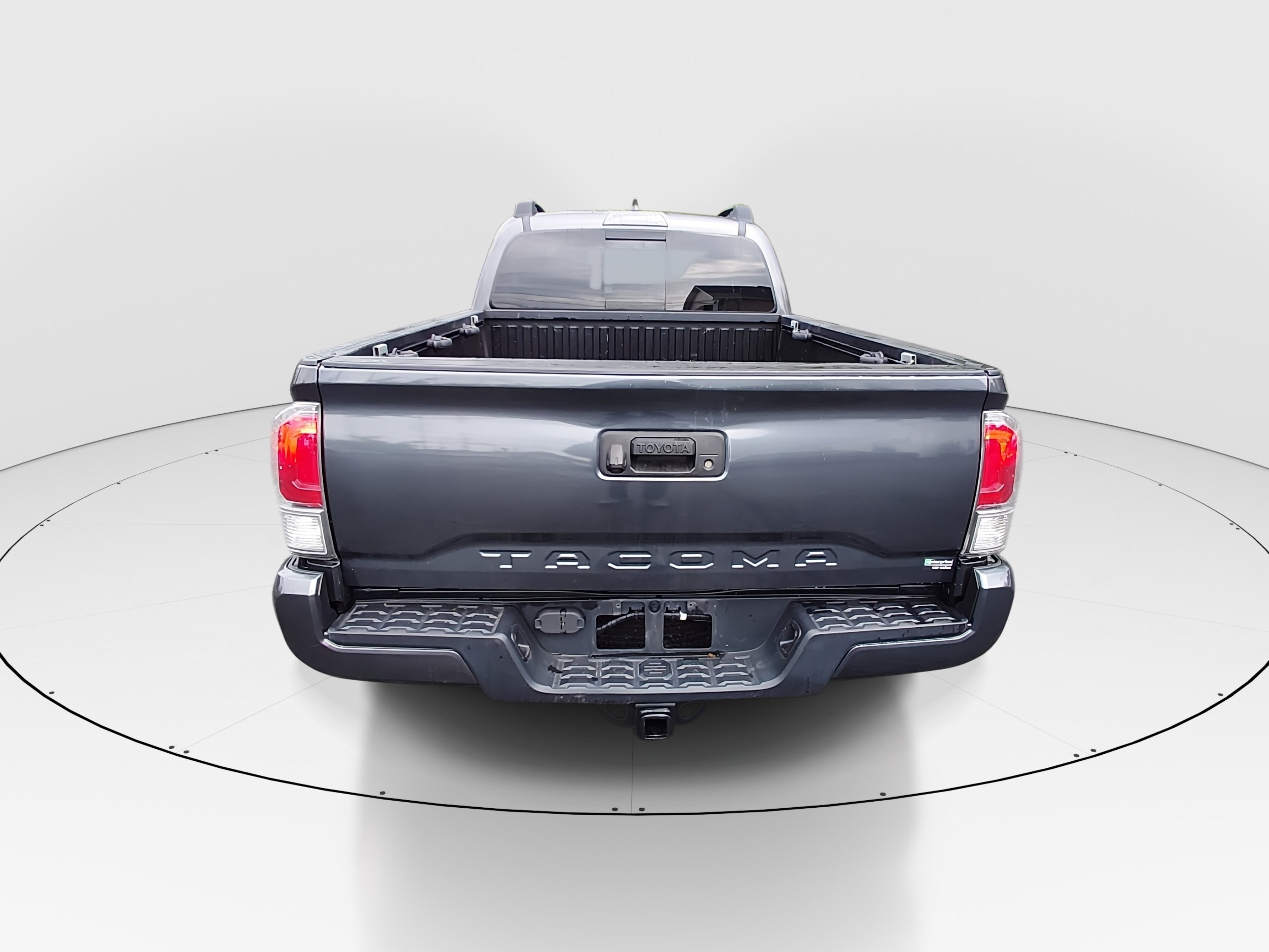 2021 Toyota Tacoma TRD Sport - Photo 6