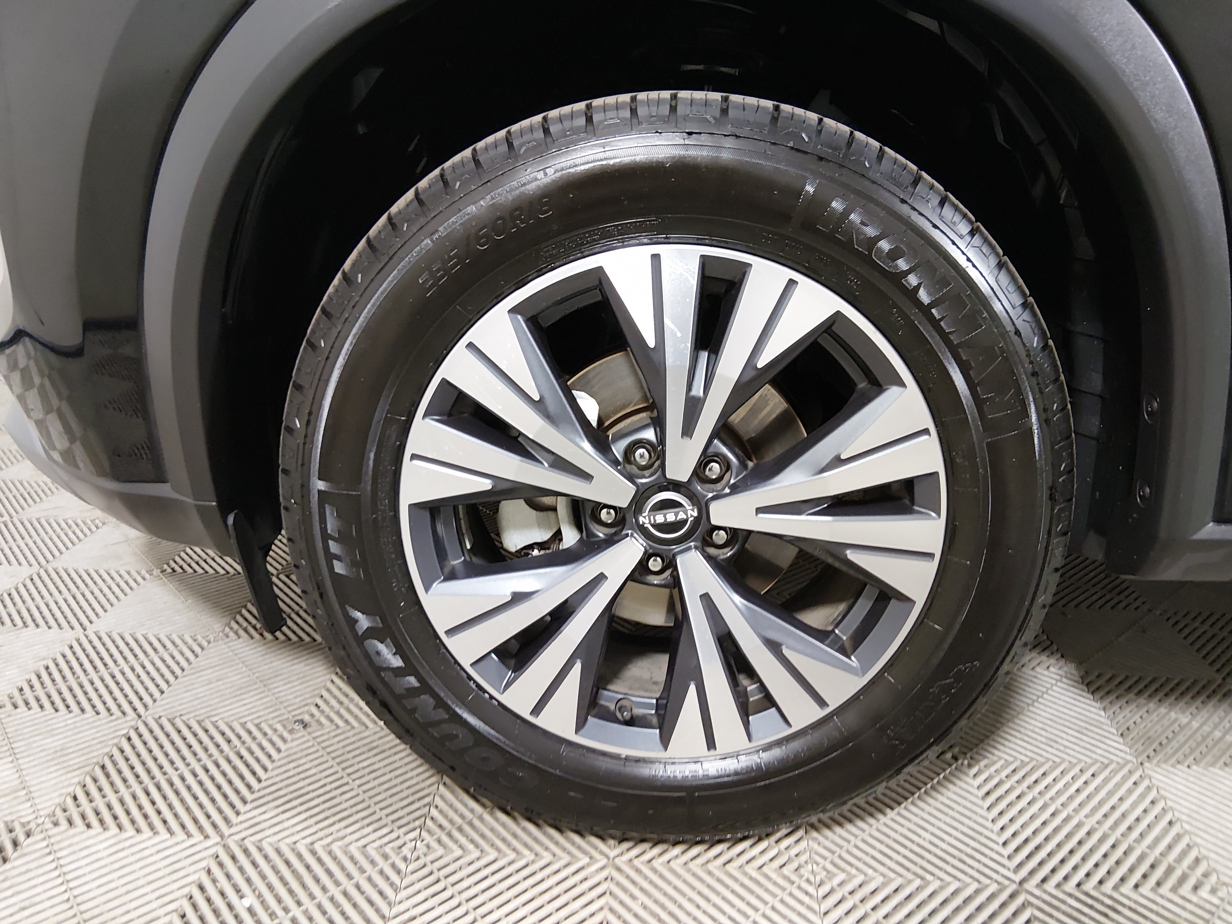 2023 Nissan Rogue SV - Photo 10