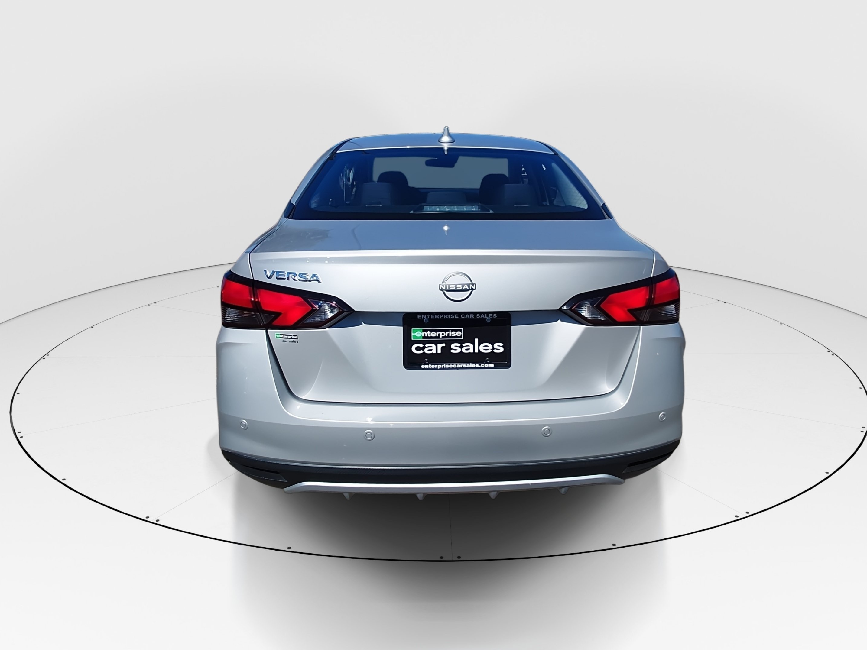 2025 Nissan Versa Sedan SV - Photo 6