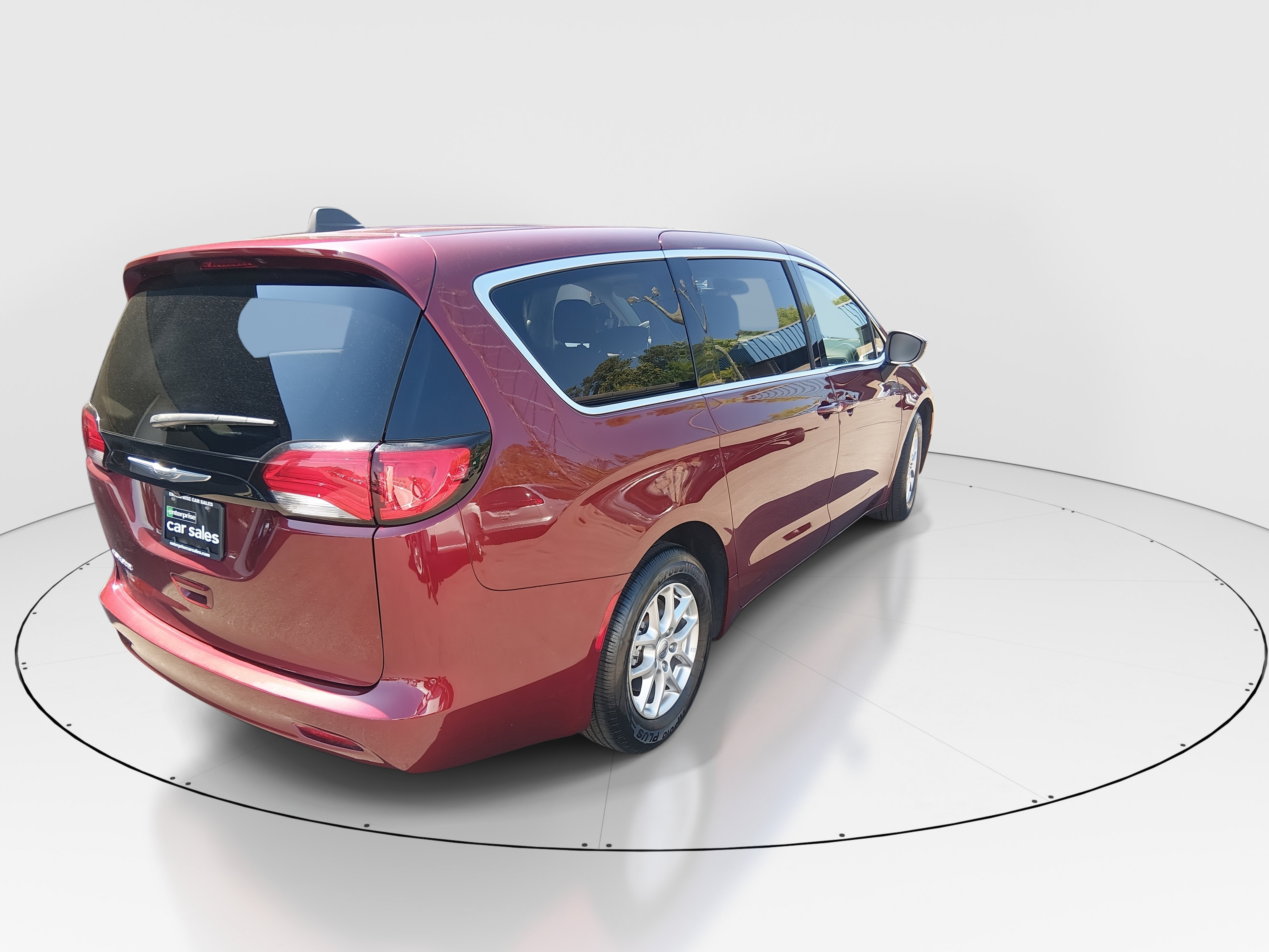 2023 Chrysler Voyager LX - Photo 7