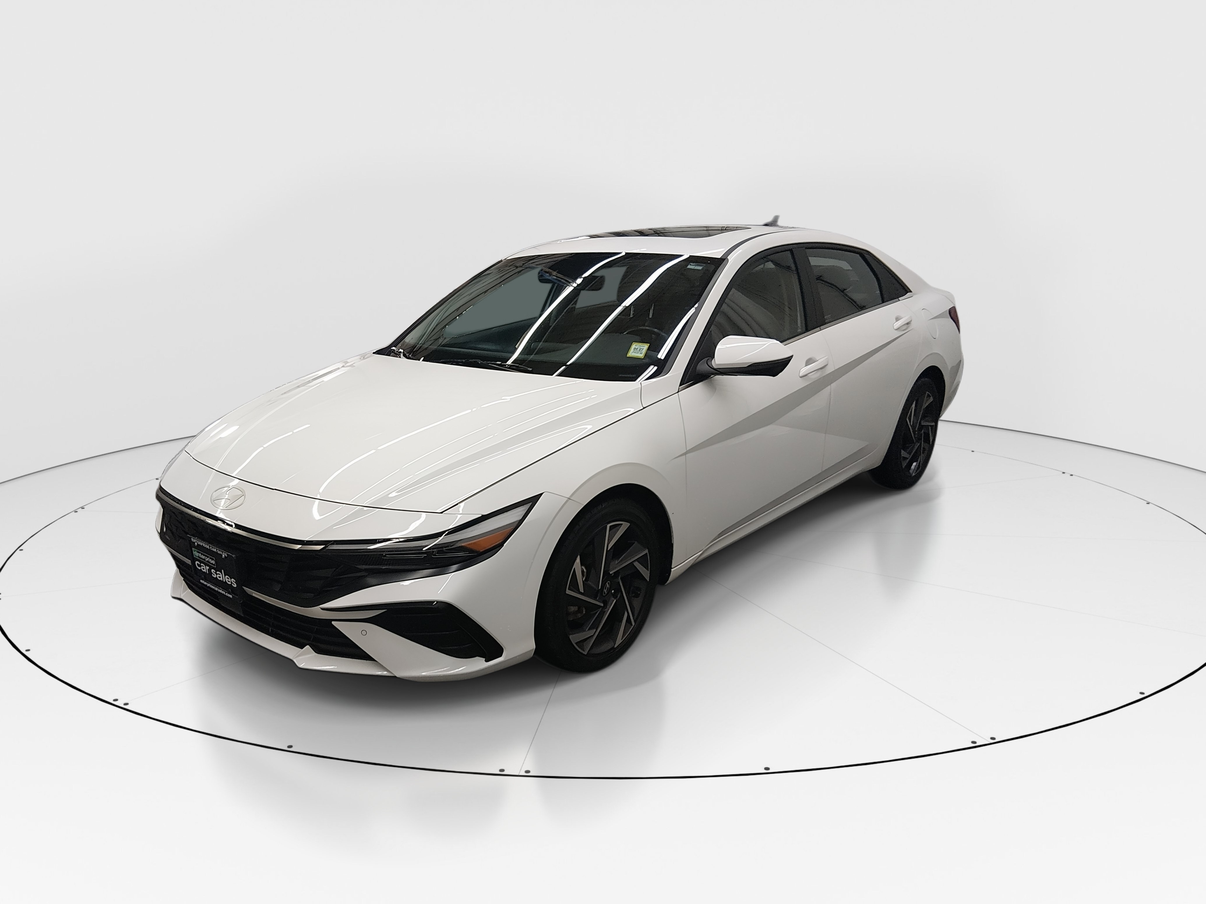 2024 Hyundai Elantra Limited - Photo 3