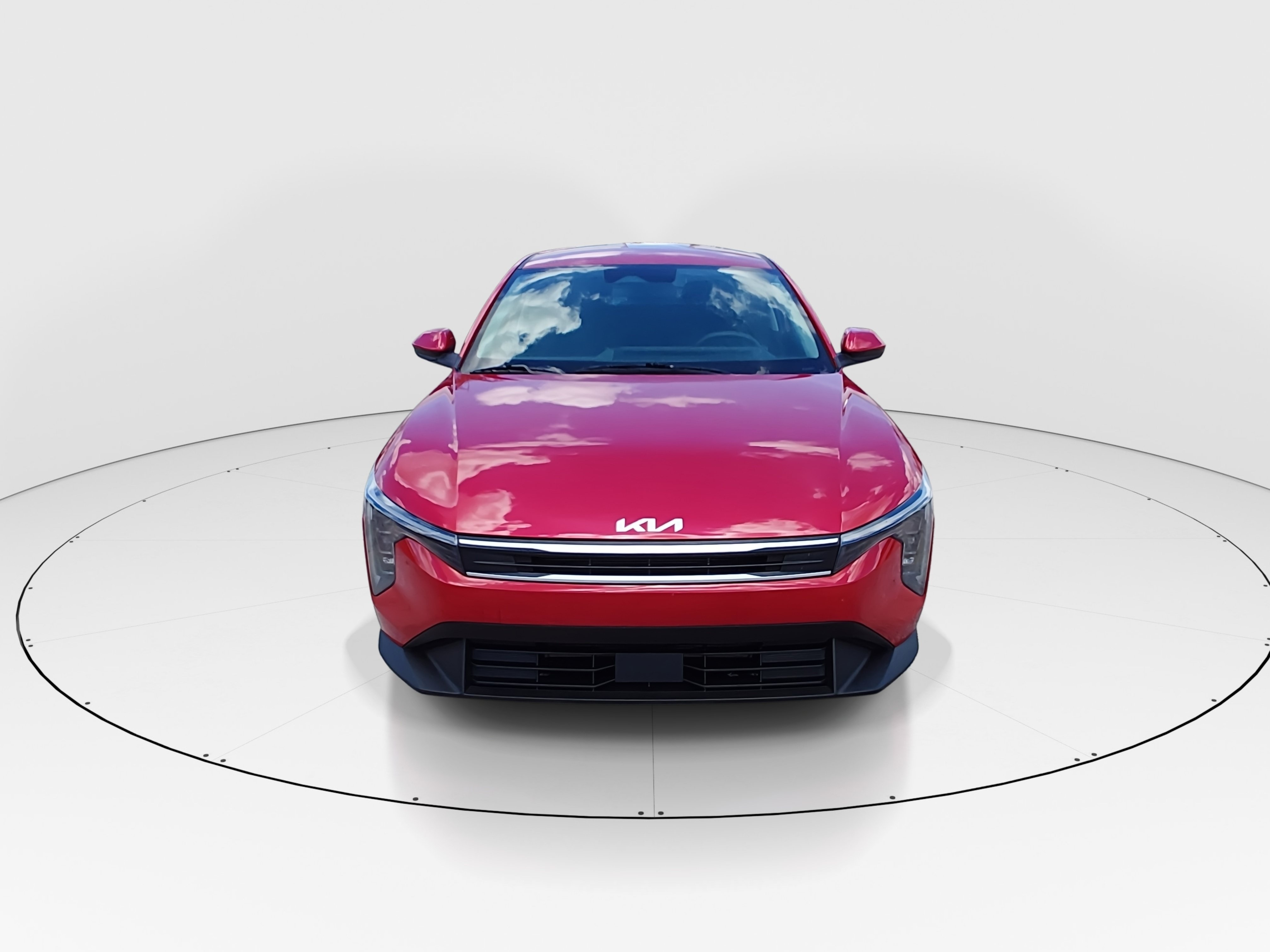 2025 Kia K4 LXS - Photo 2