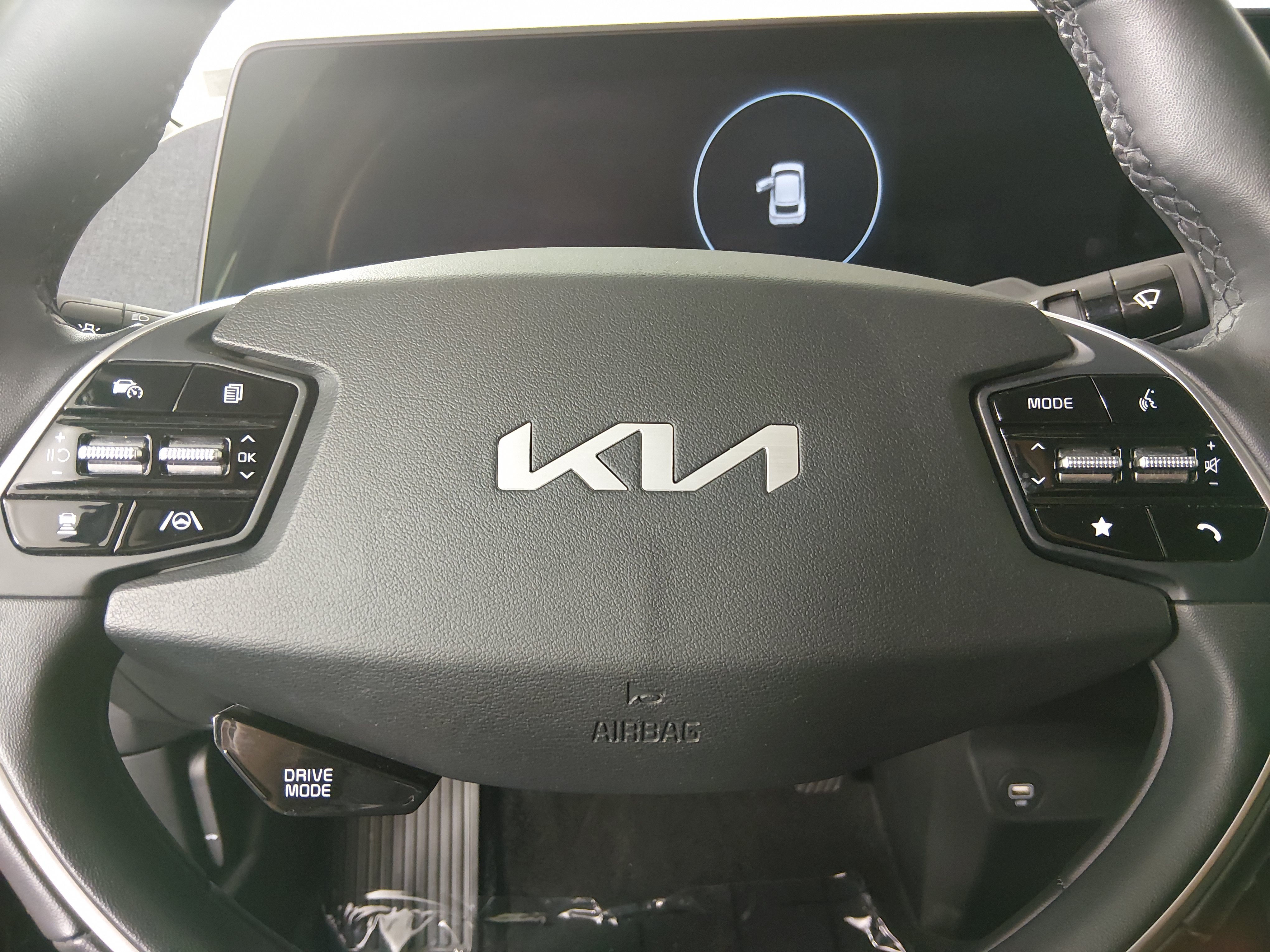 2024 Kia EV6 Wind - Photo 12