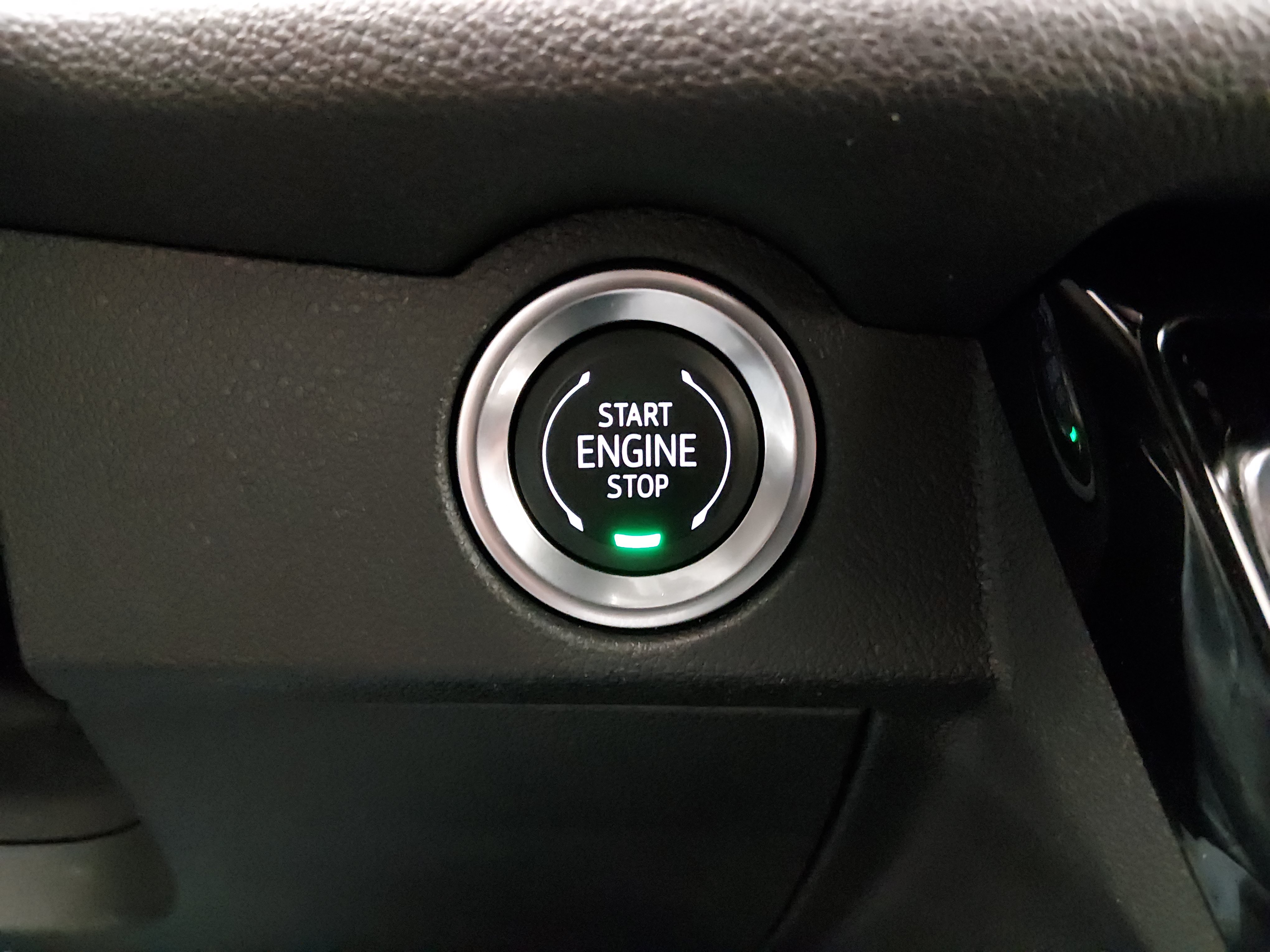 2025 Chevrolet Traverse LT - Photo 19