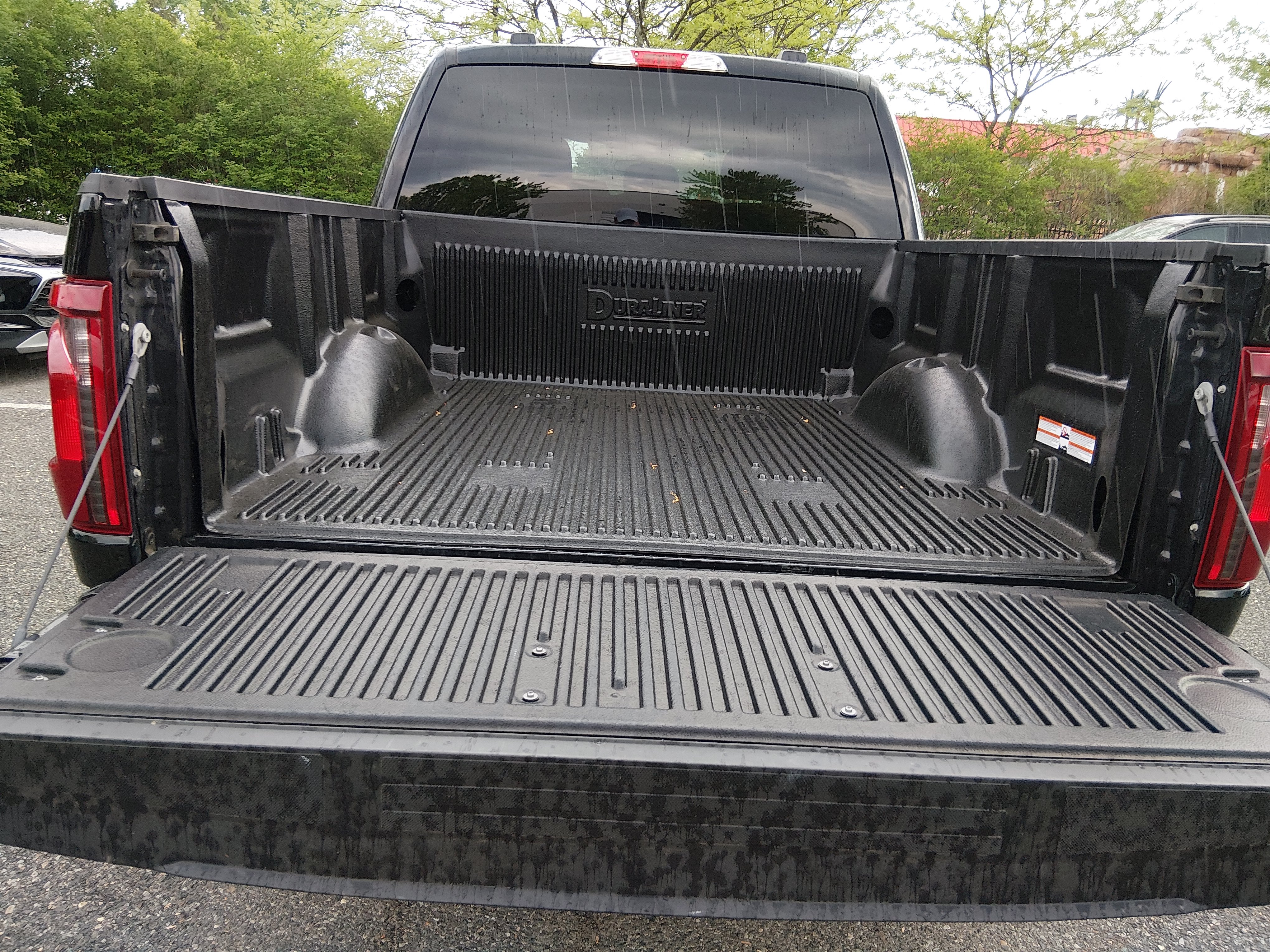 2025 Ford F-150 XLT - Photo 11
