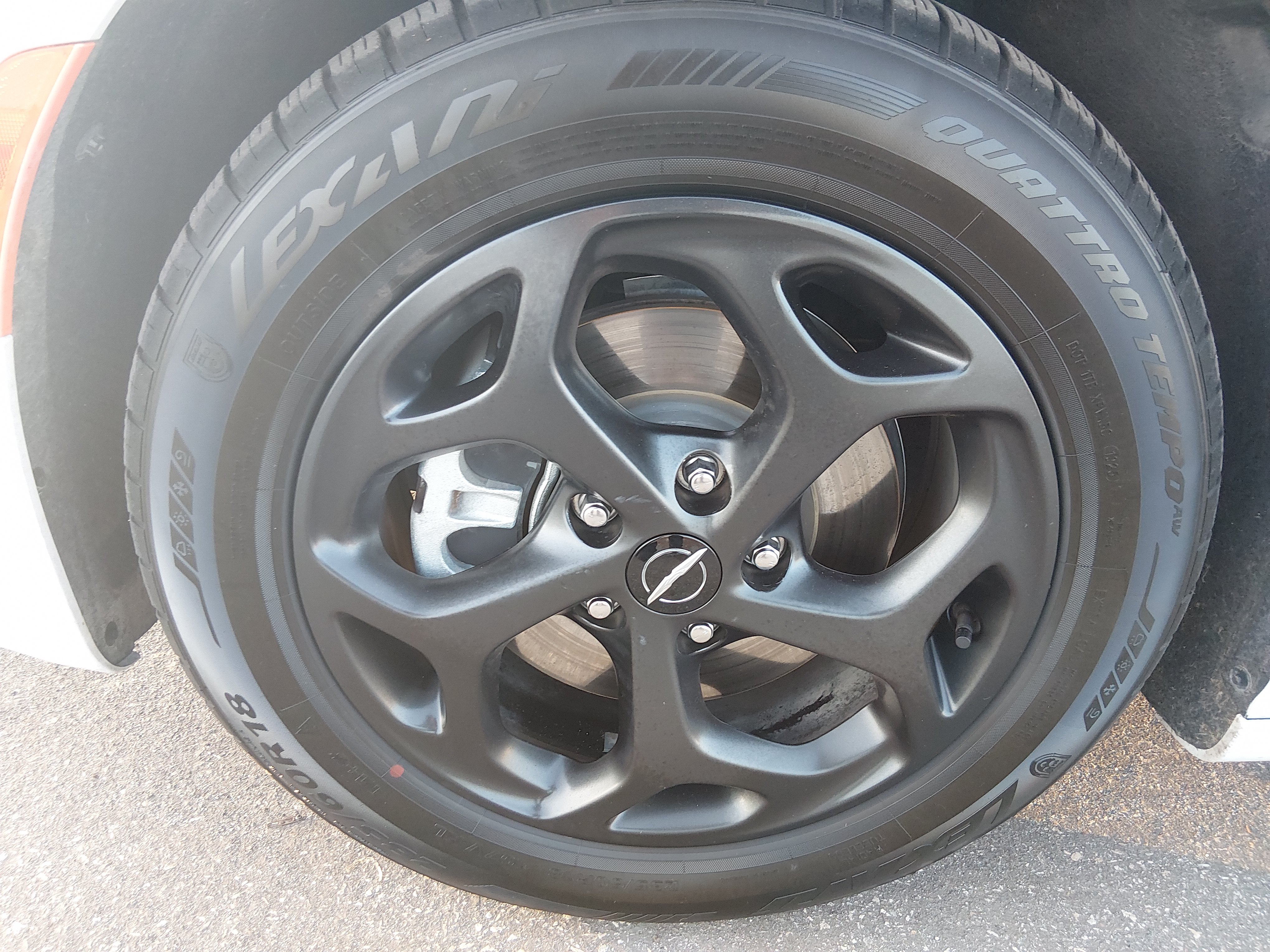 2024 Chrysler Pacifica PHEV Select - Photo 10