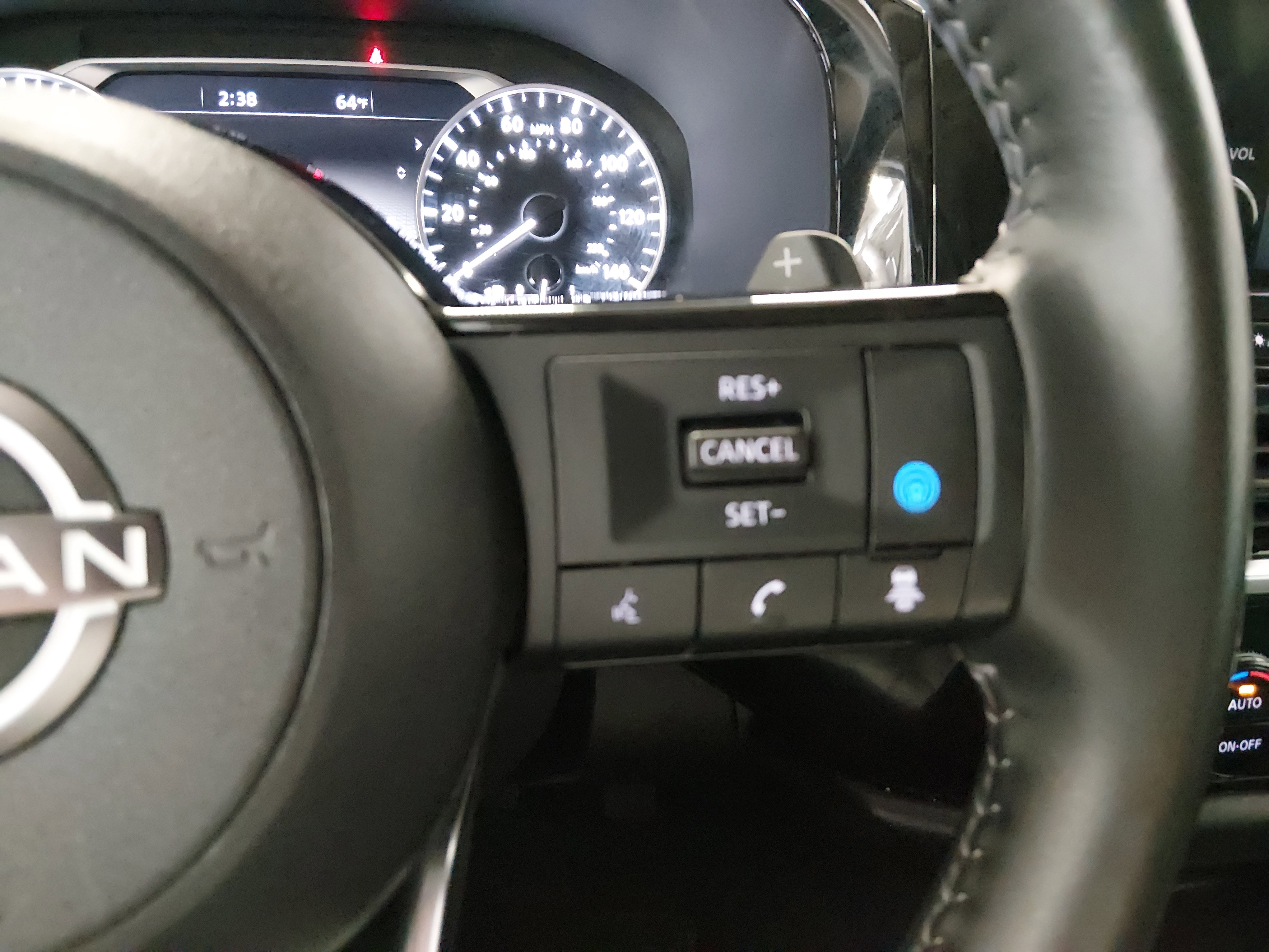 2024 Nissan Pathfinder SL - Photo 10