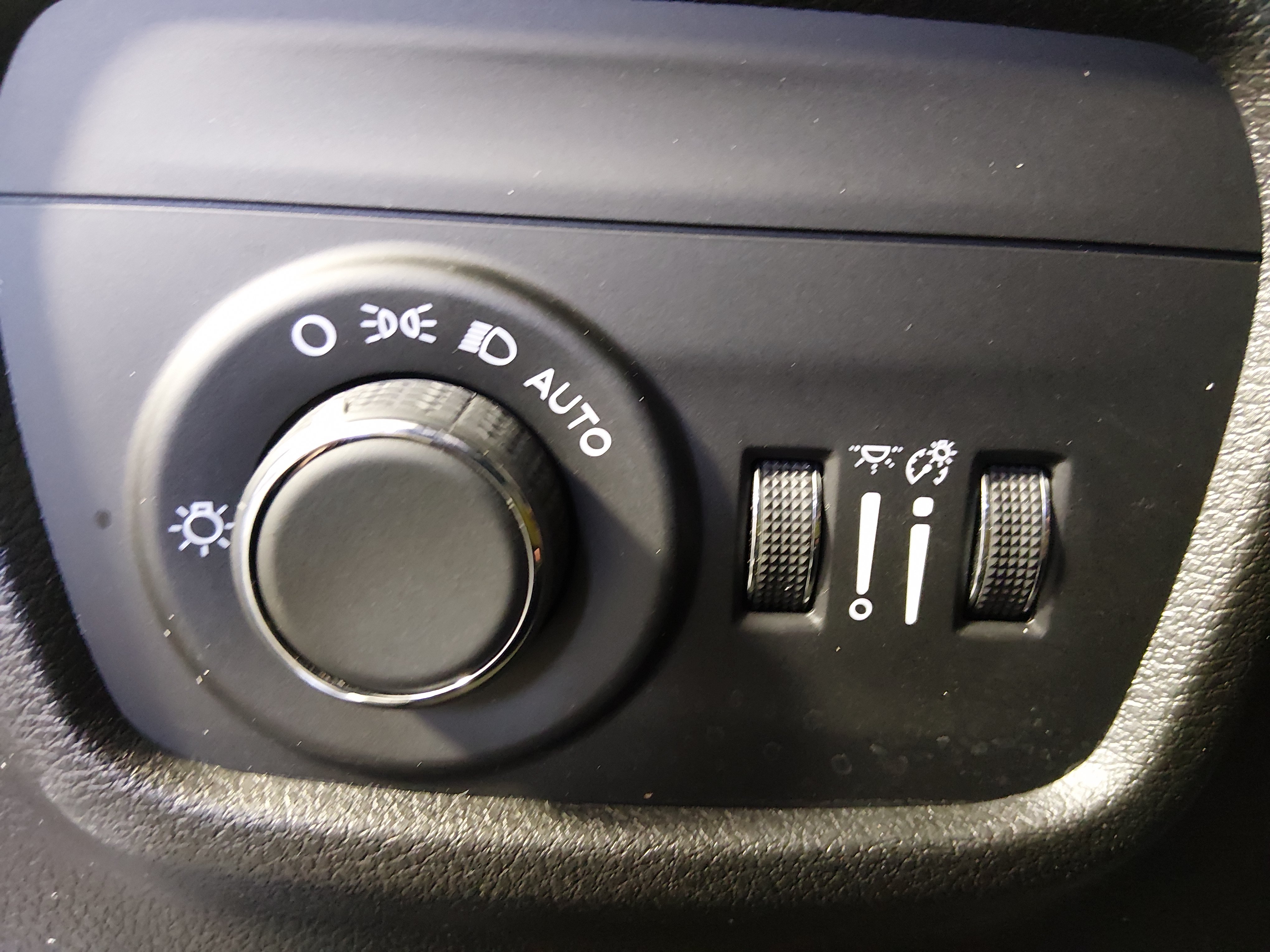 2025 Jeep Grand Cherokee Altitude - Photo 13