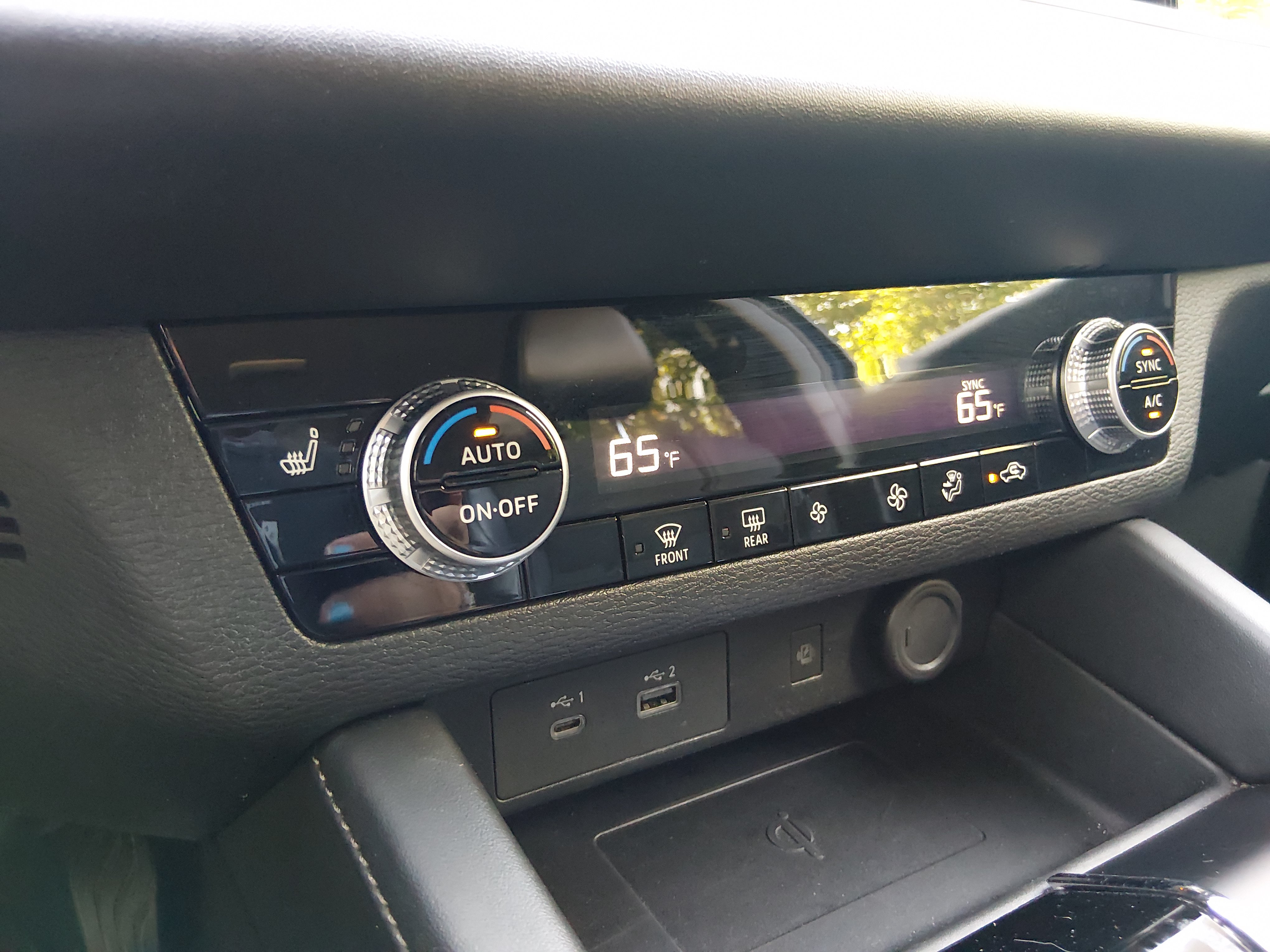 2024 Mitsubishi Outlander SE - Photo 17