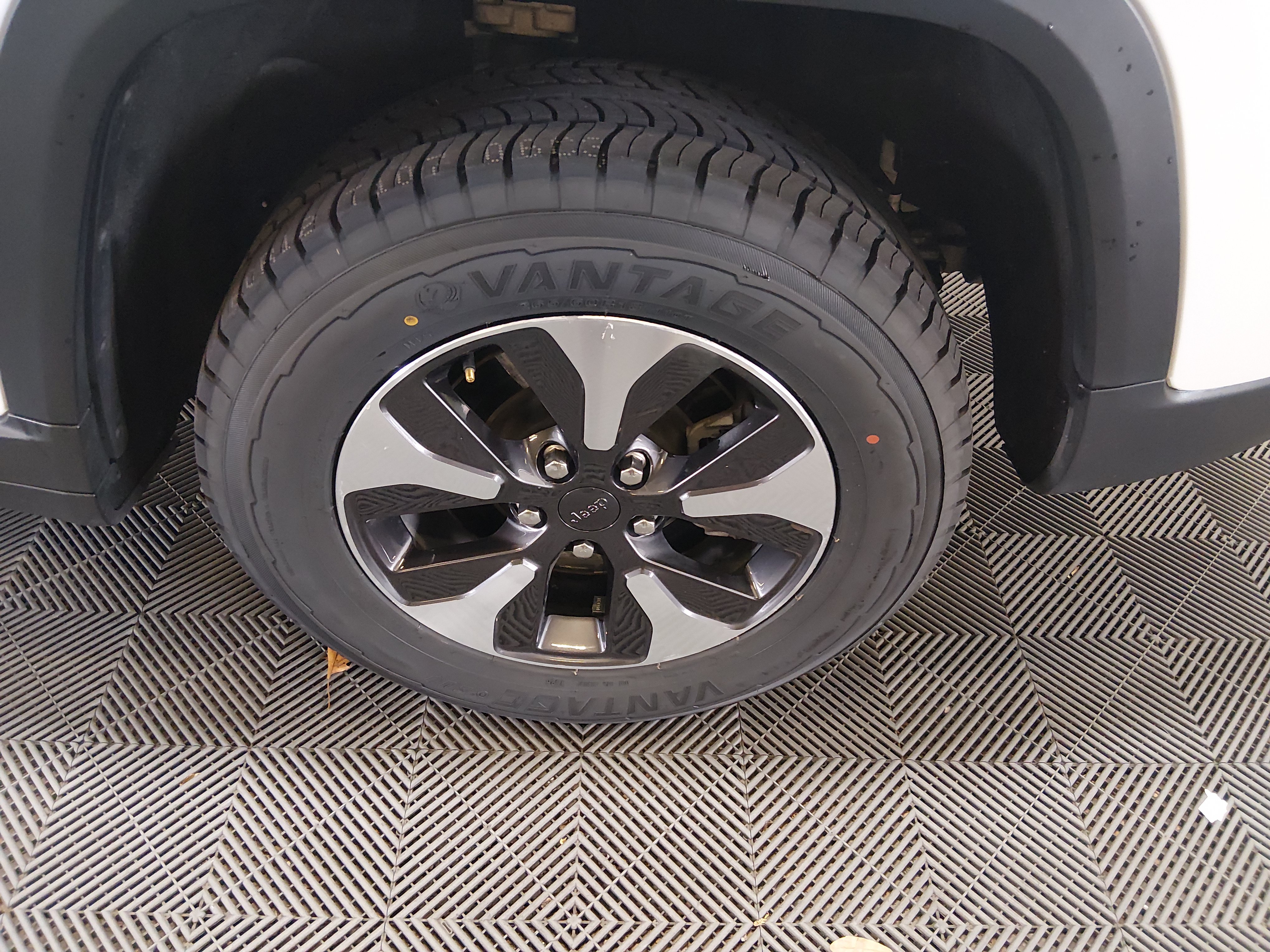 2024 Jeep Grand Cherokee 4xe - Photo 10