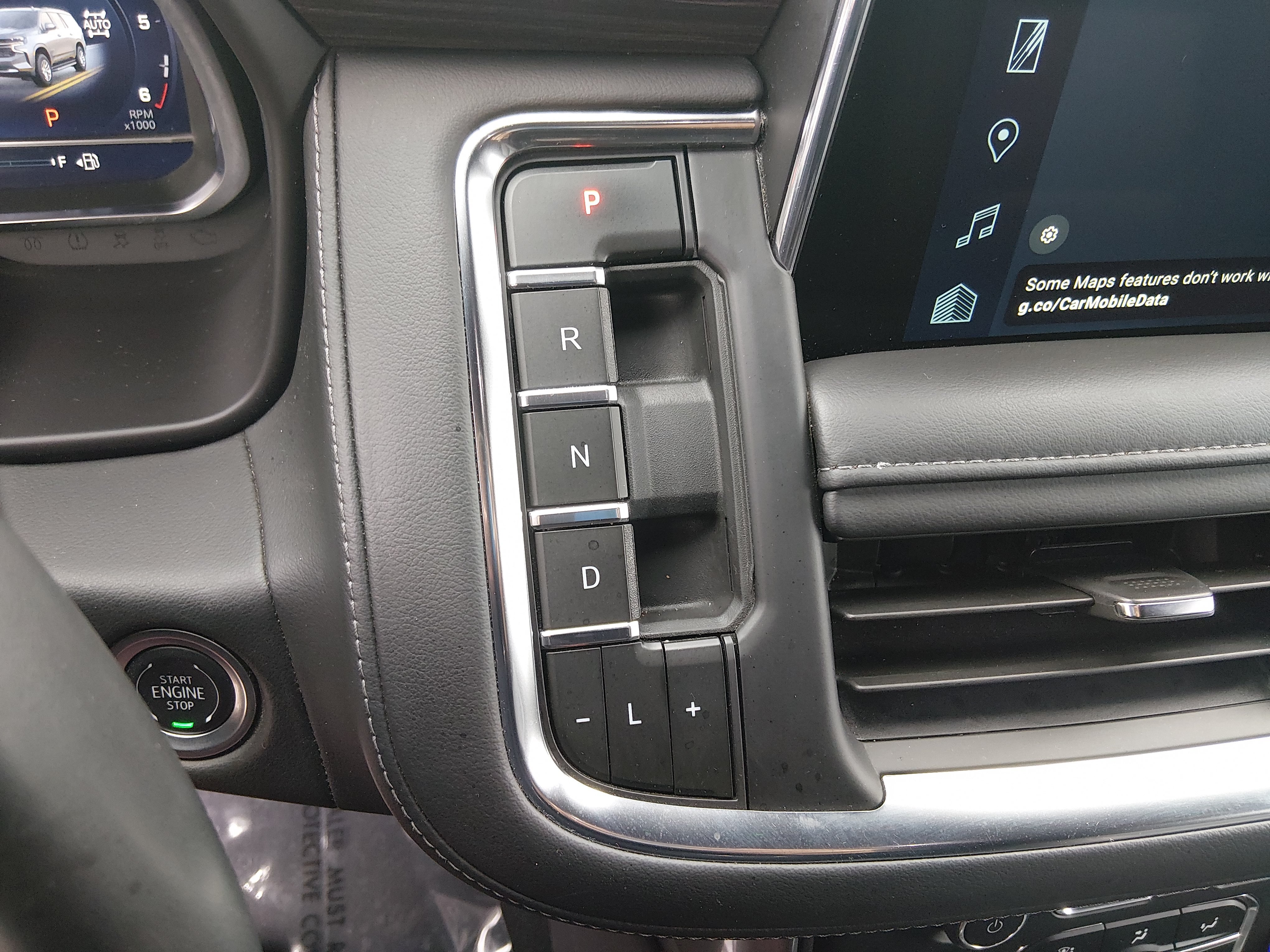 2024 Chevrolet Suburban LT - Photo 20