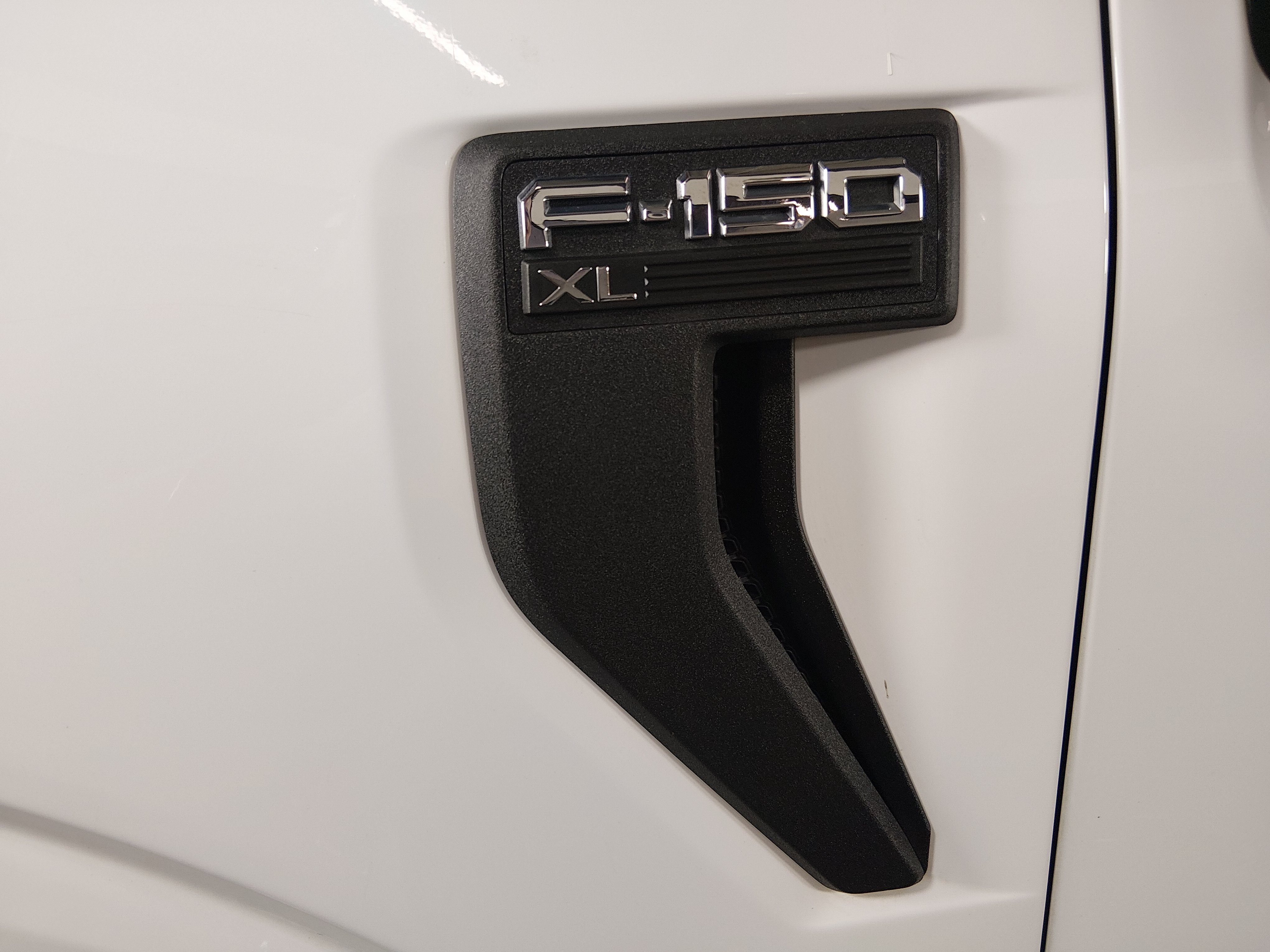 2022 Ford F-150 XL - Photo 20