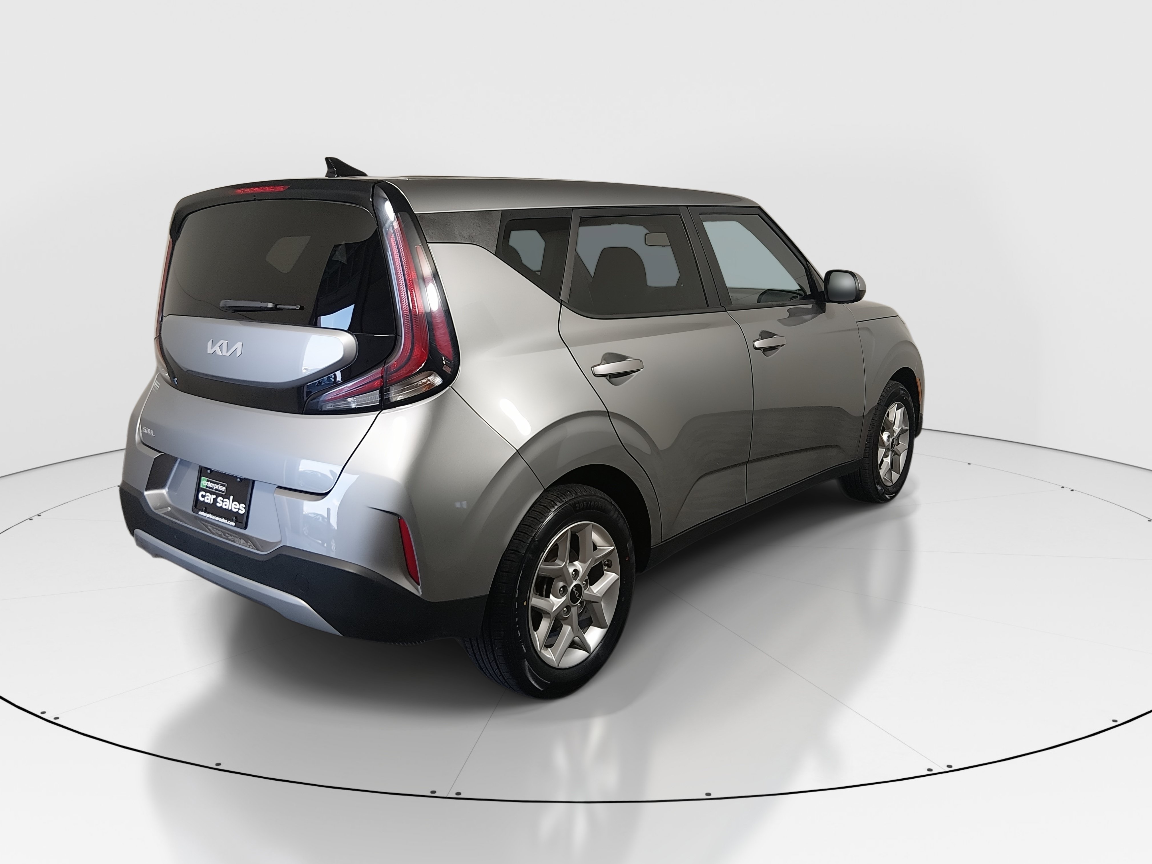 2024 Kia Soul LX - Photo 7