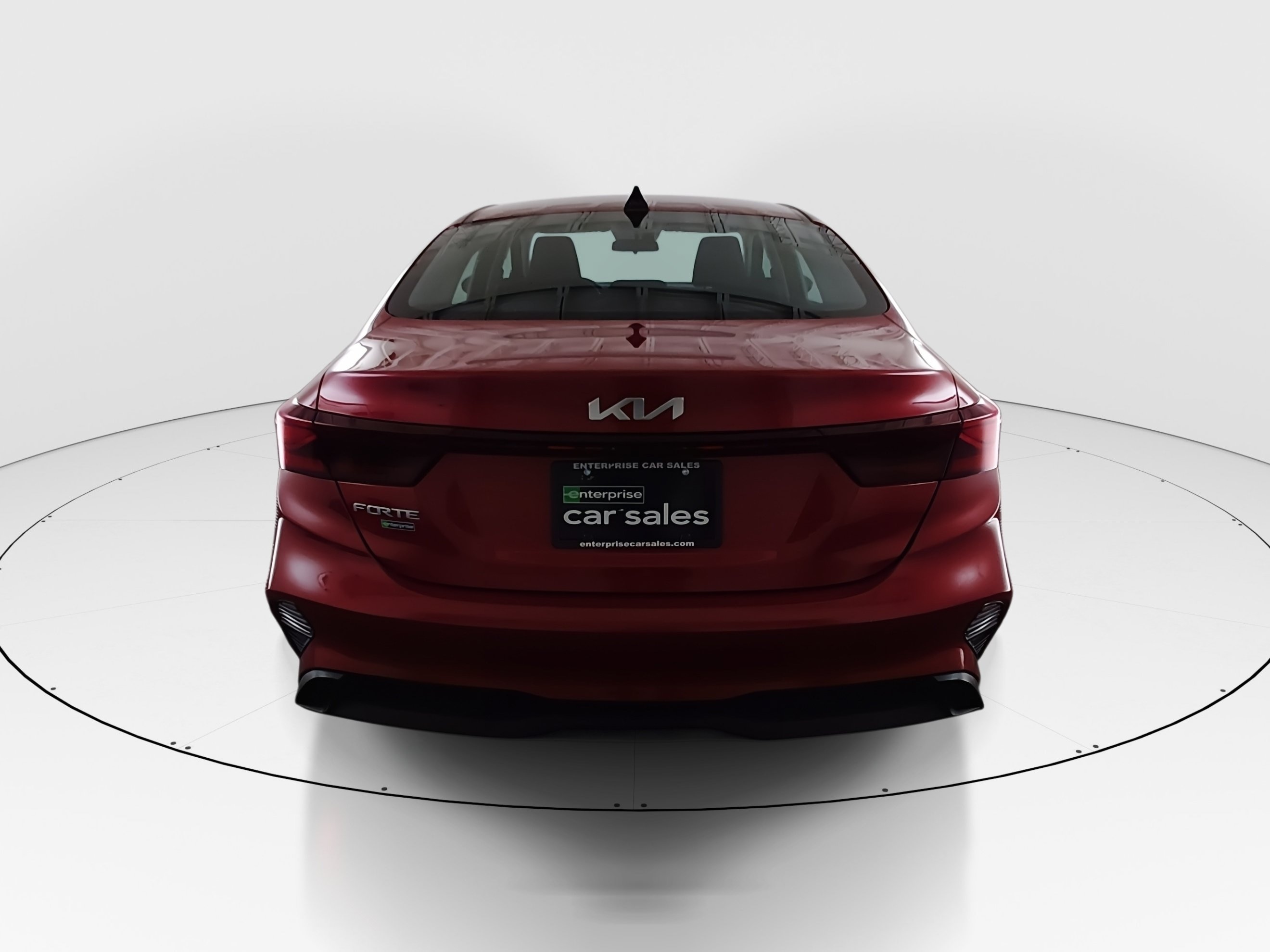2024 Kia Forte LXS - Photo 6