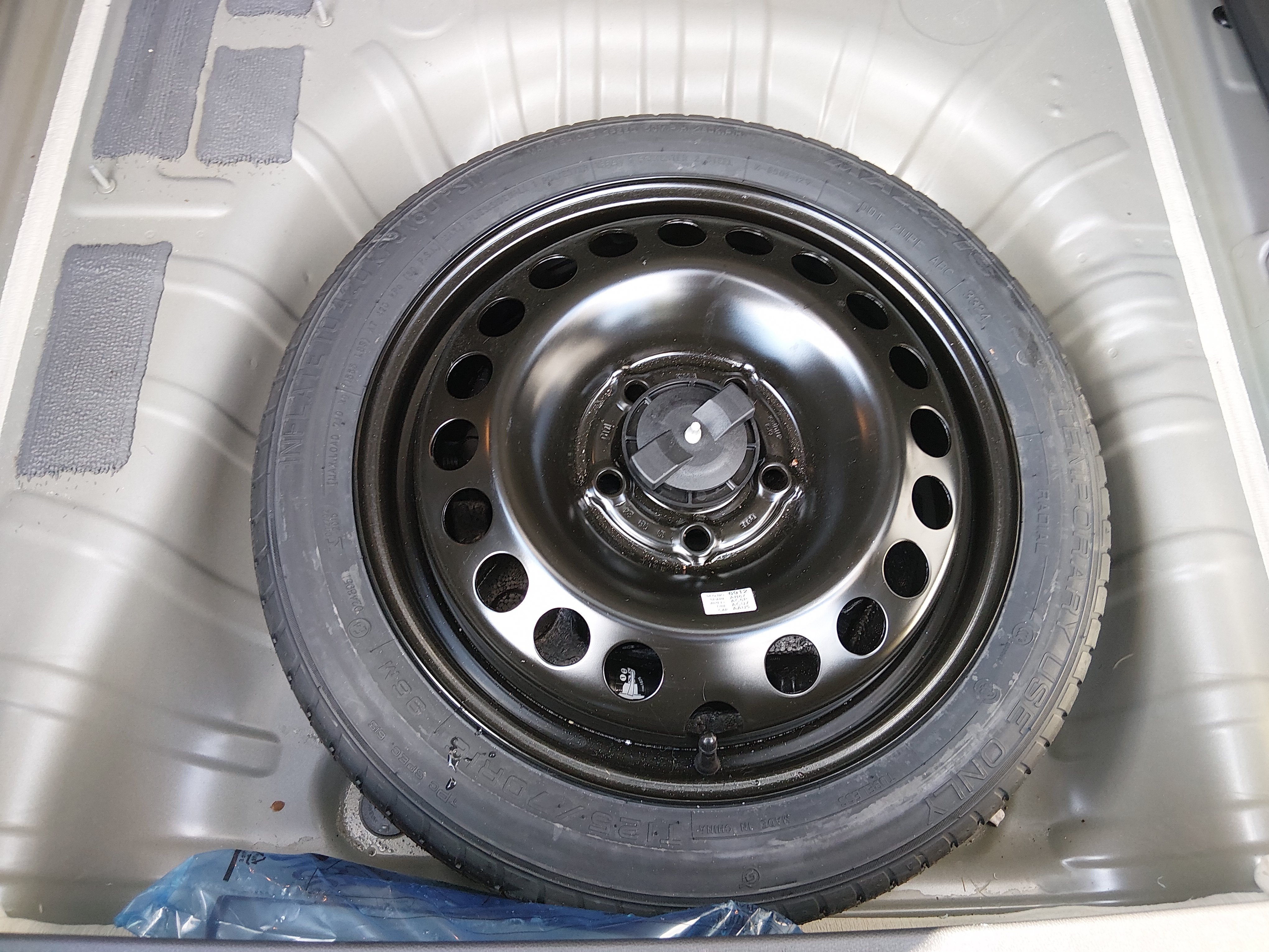 2025 Chevrolet Trax LT - Photo 19