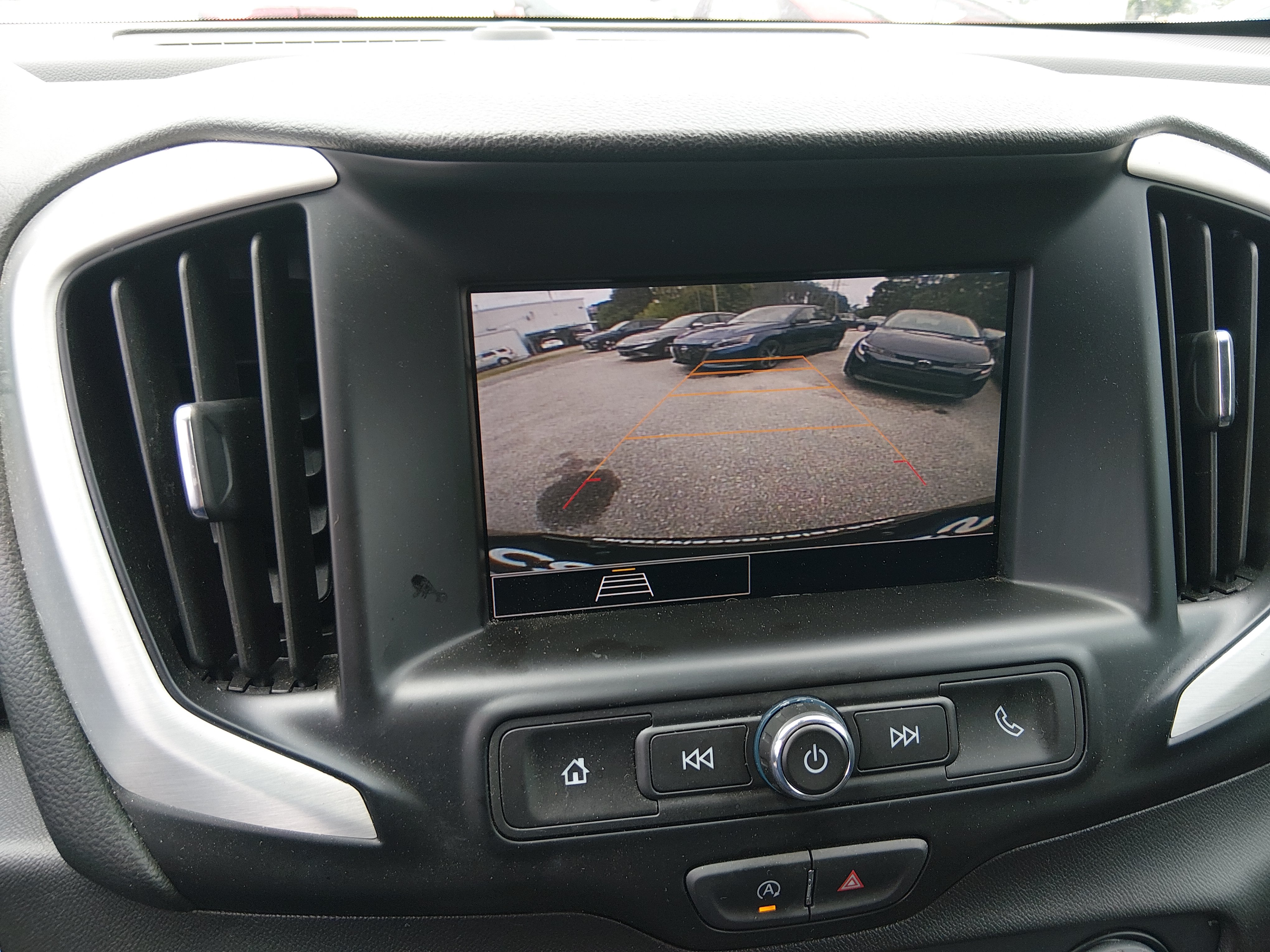 2024 GMC Terrain SLE - Photo 16