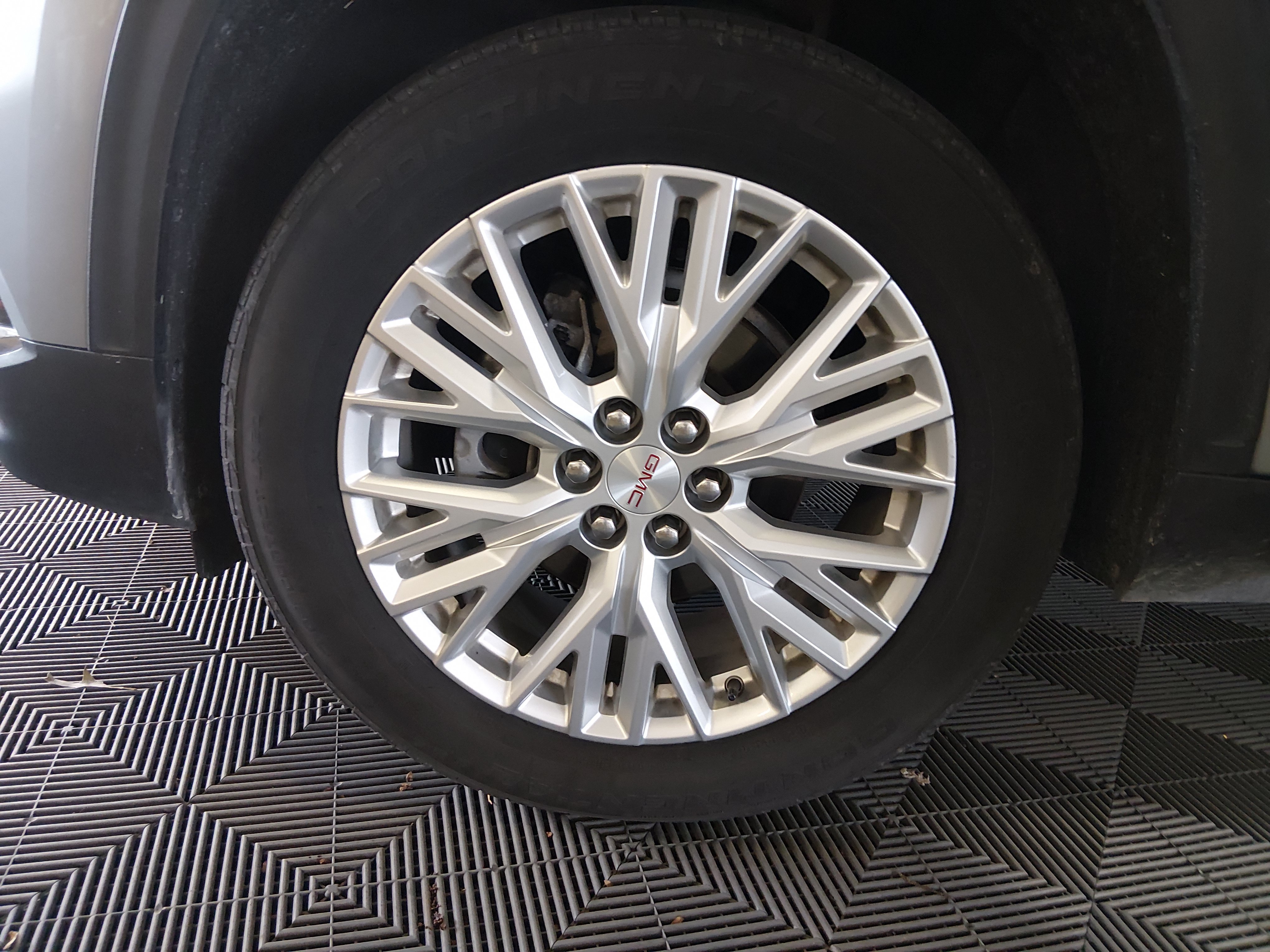 2024 GMC Acadia Elevation - Photo 10