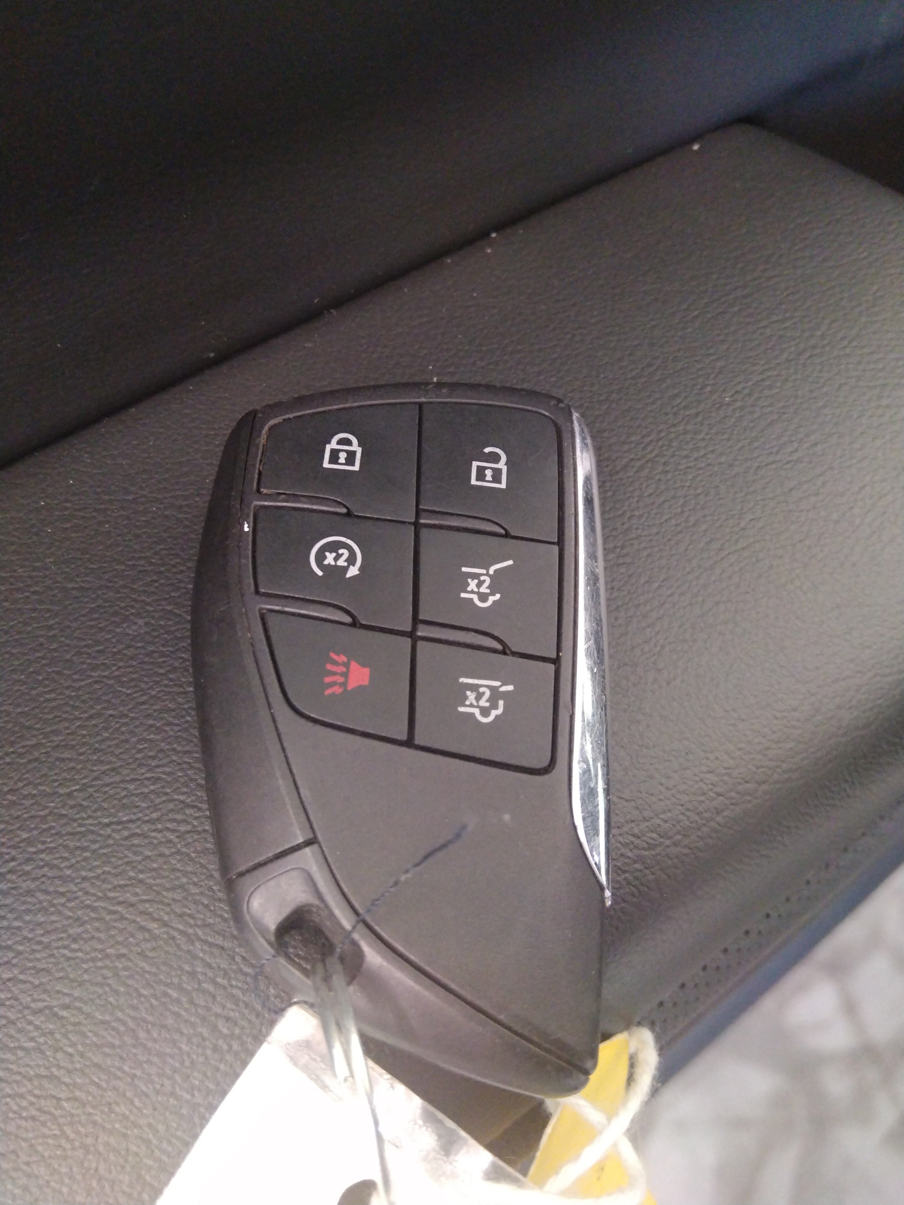 2024 Chevrolet Suburban Premier - Photo 27