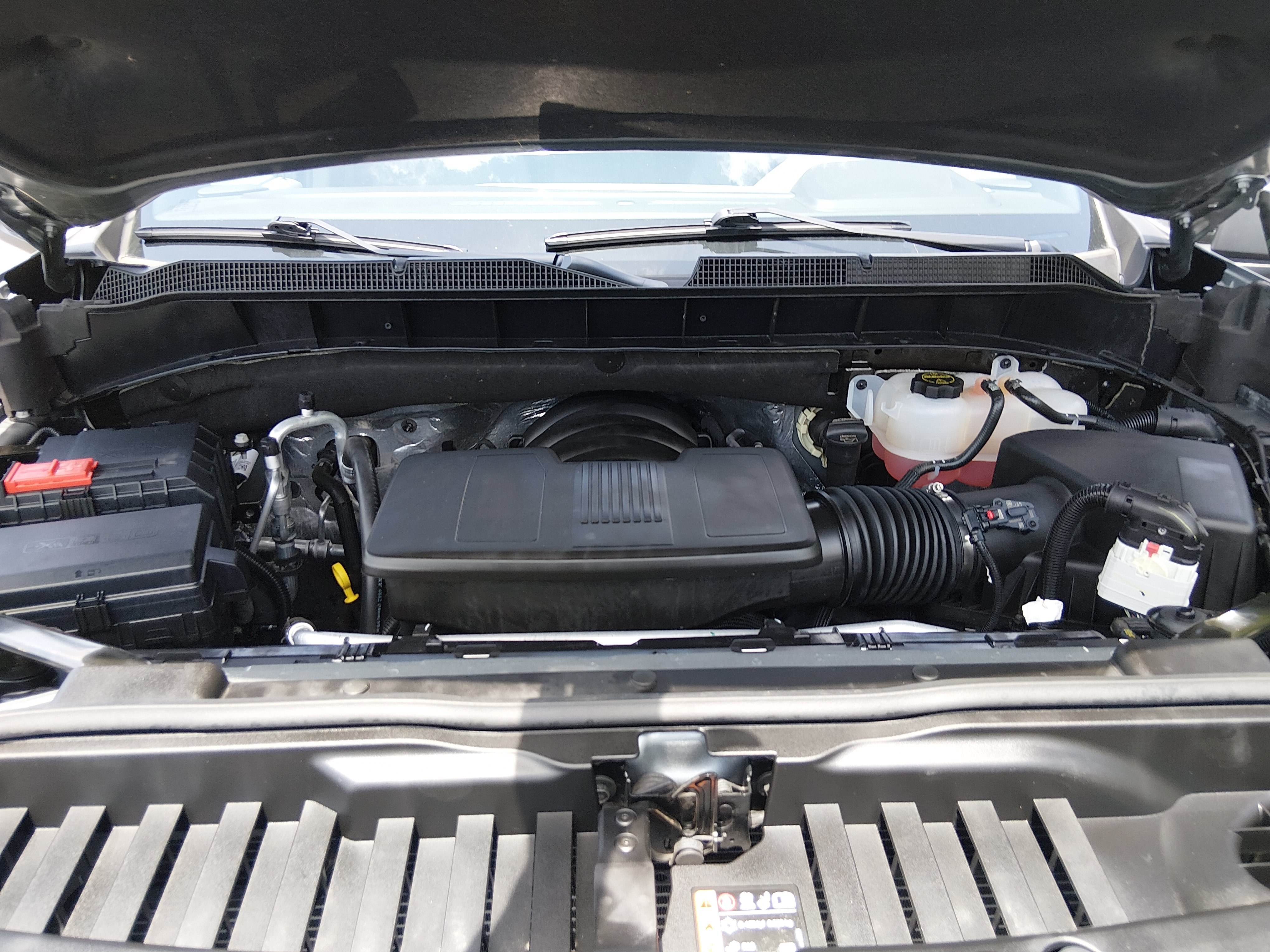 2026 Chevrolet Silverado 1500 LT - Photo 9