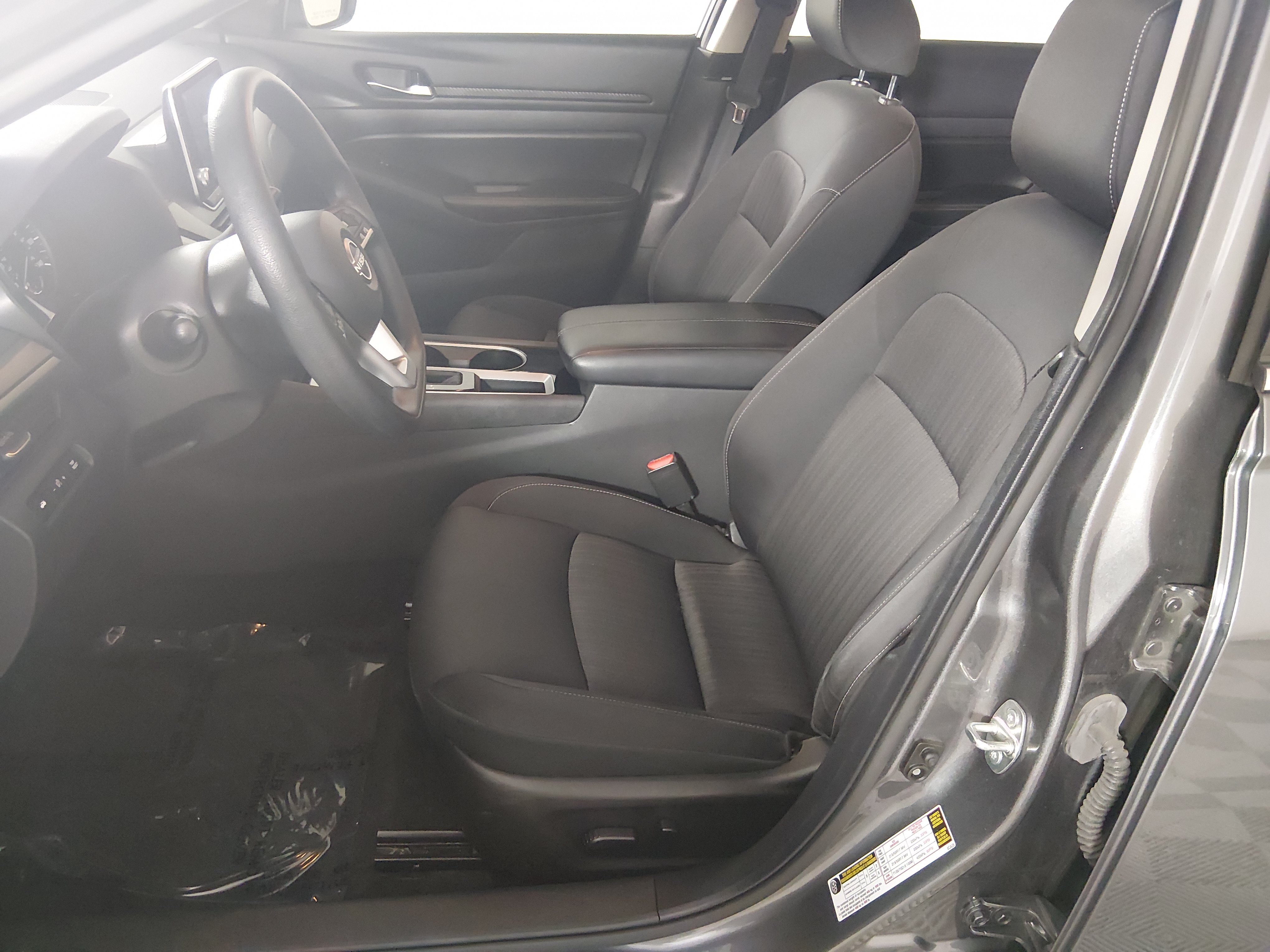 2024 Nissan Altima SV - Photo 19