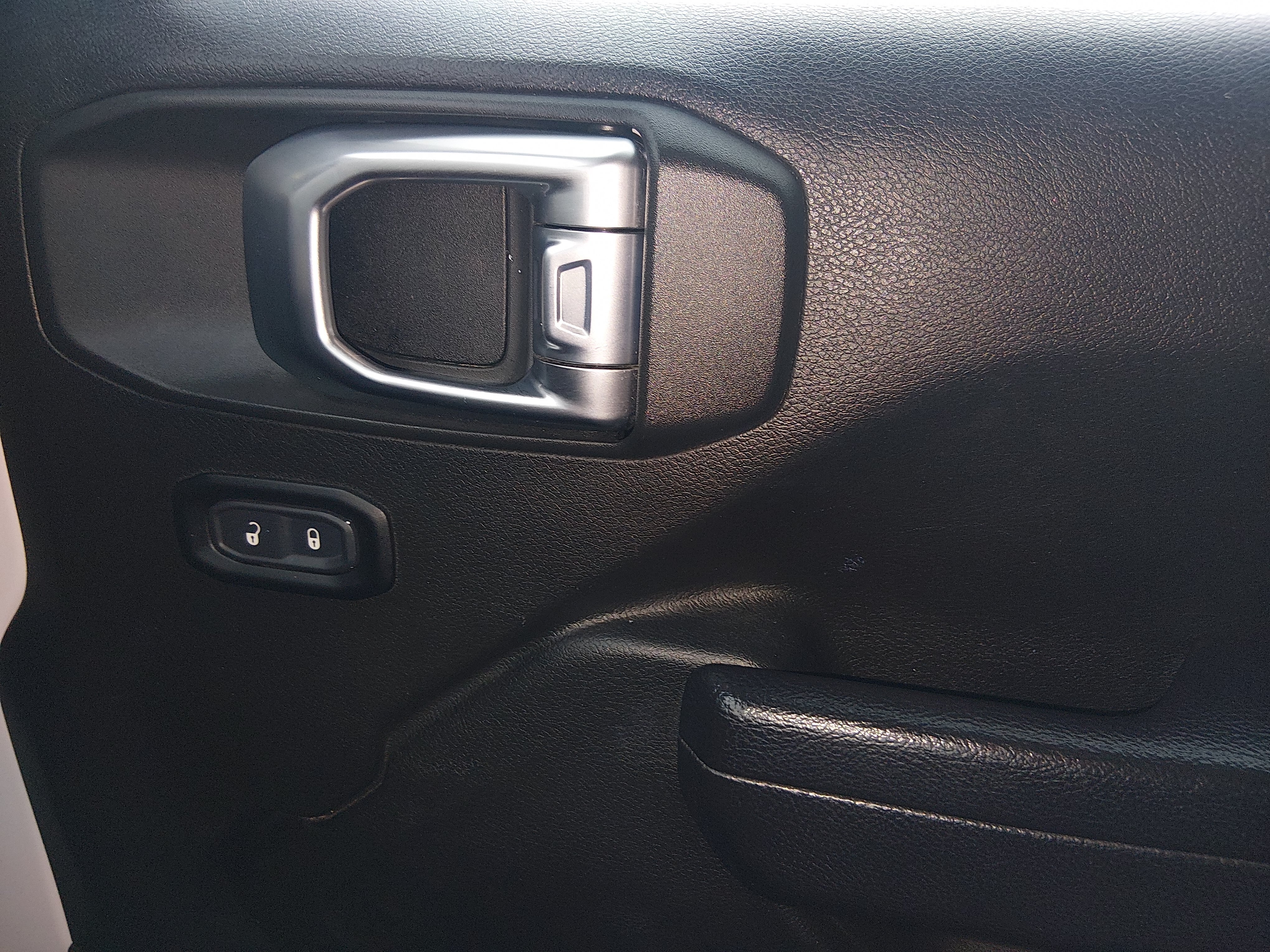 2024 Jeep Wrangler 4-Door Willys - Photo 20