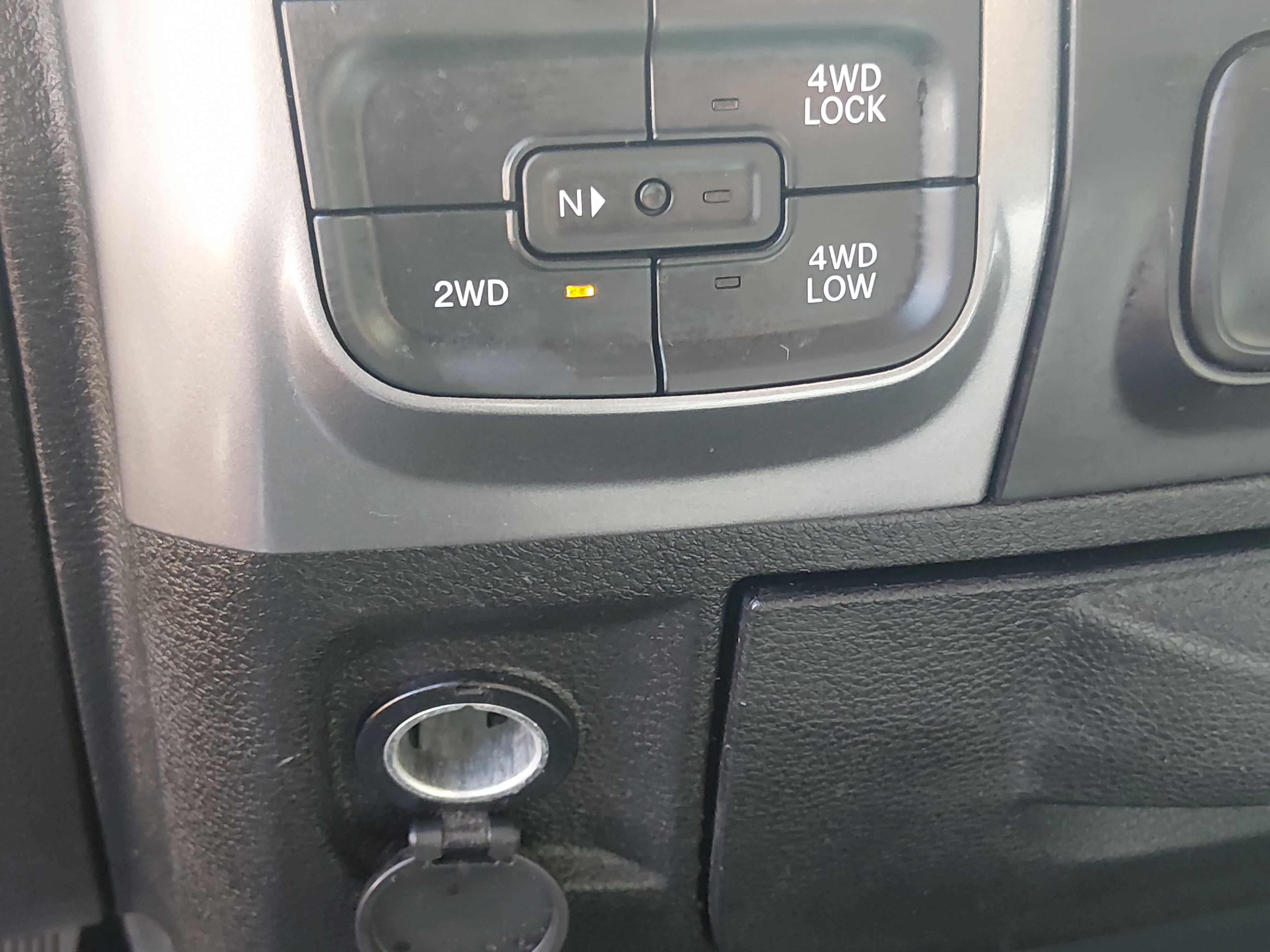 2024 RAM Ram 1500 Classic SLT - Photo 18