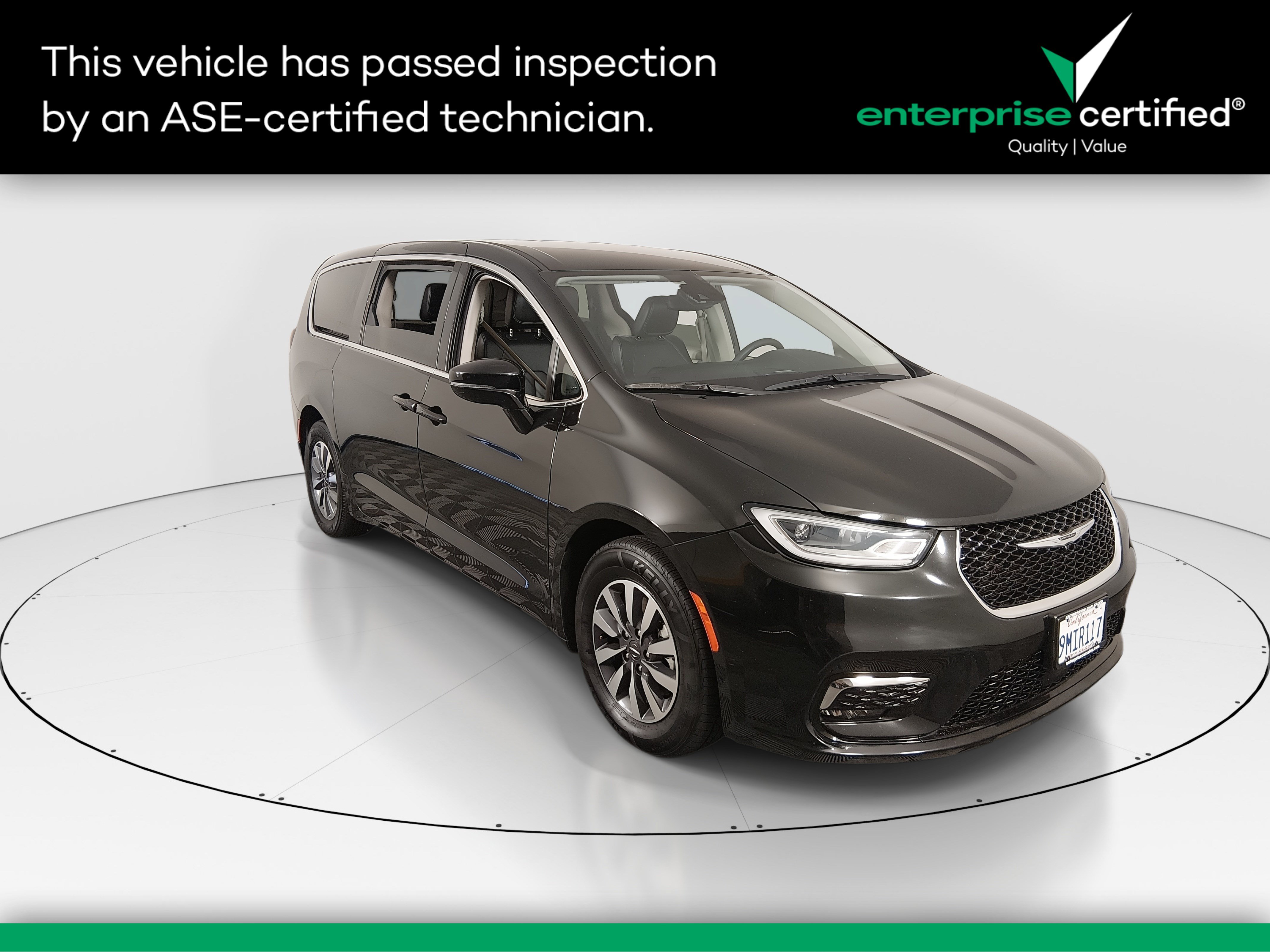 2024 Chrysler Pacifica PHEV