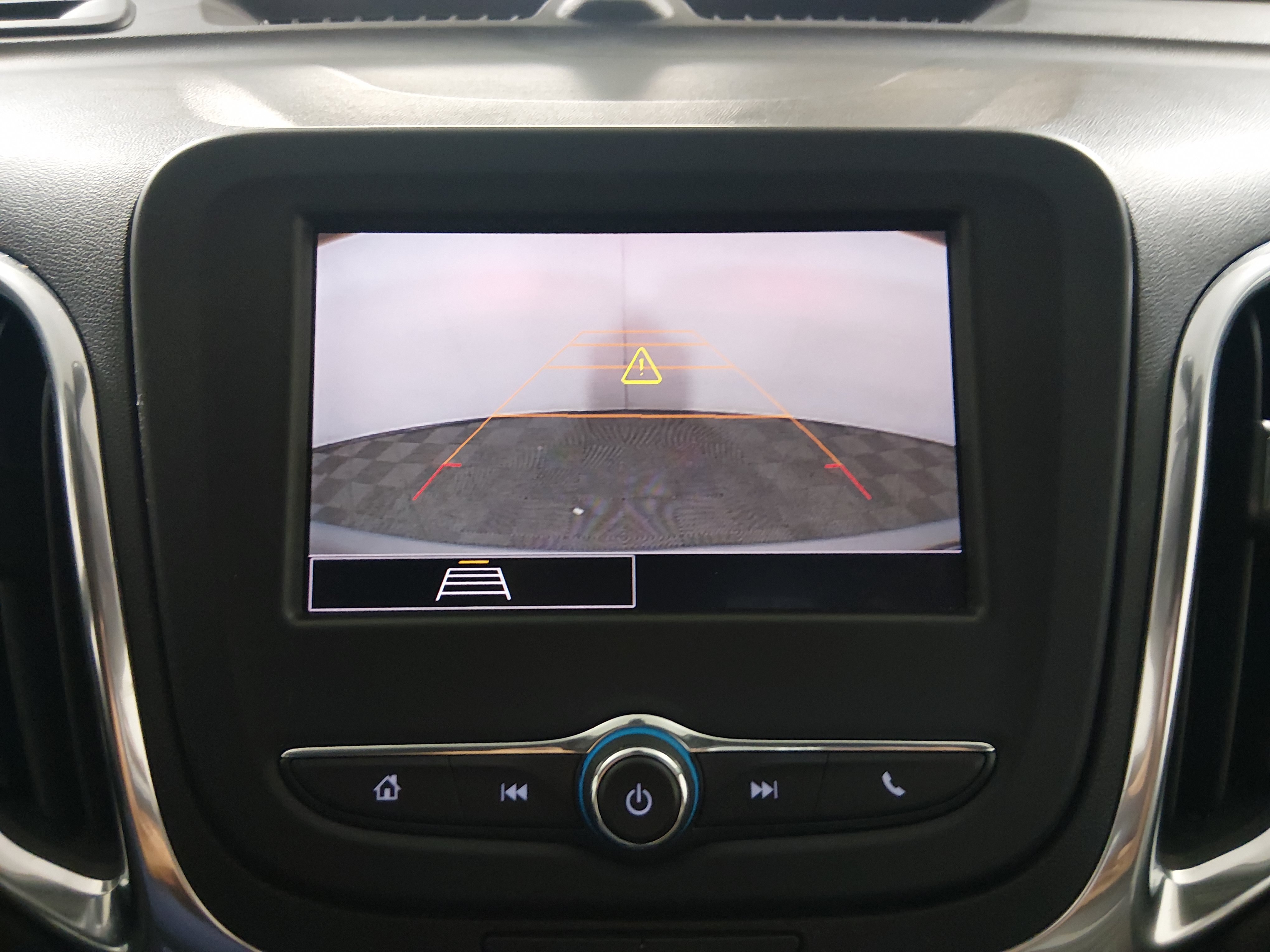 2024 Chevrolet Equinox LT - Photo 17