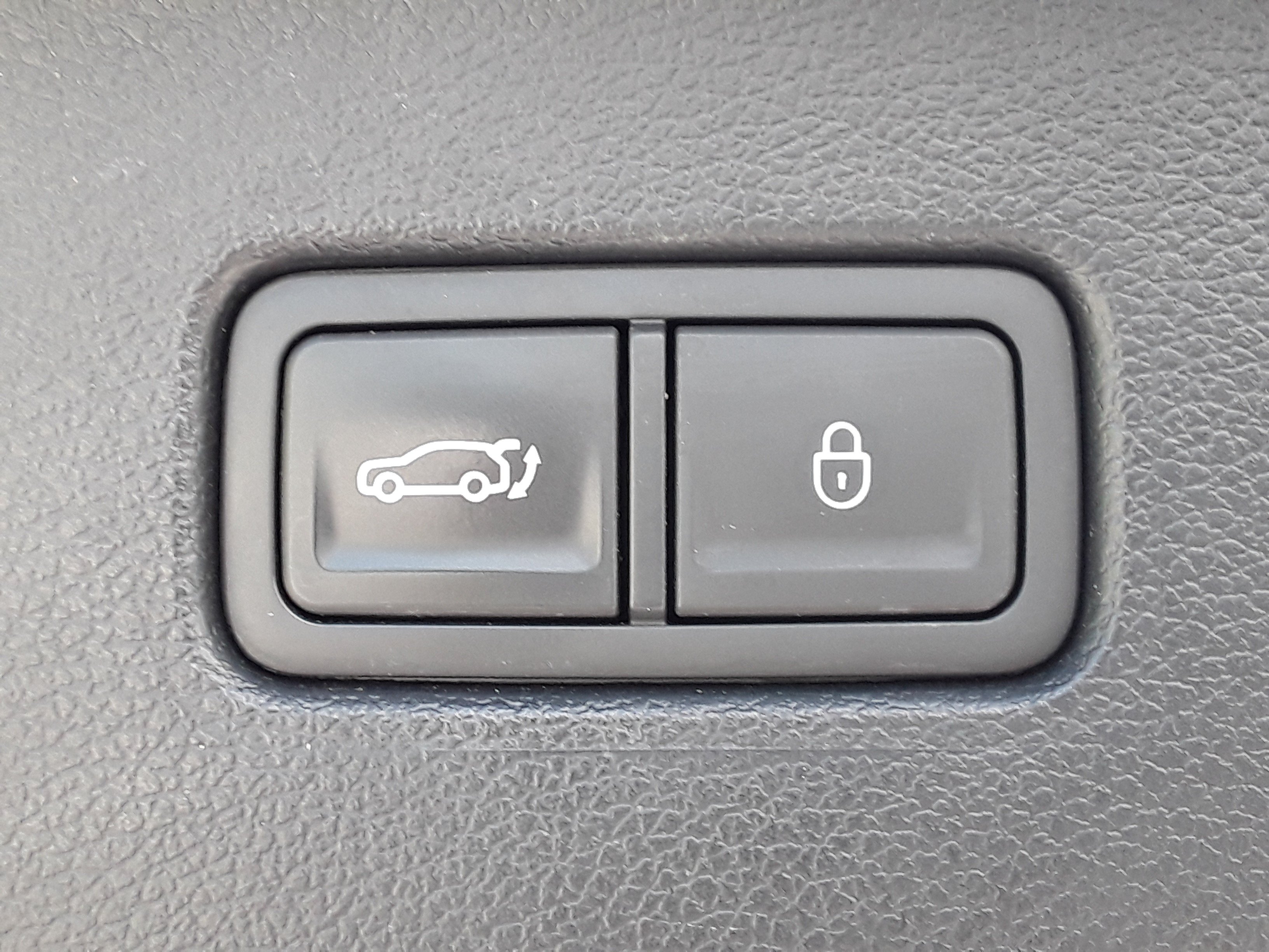 2025 GENESIS GV80 Standard - Photo 10