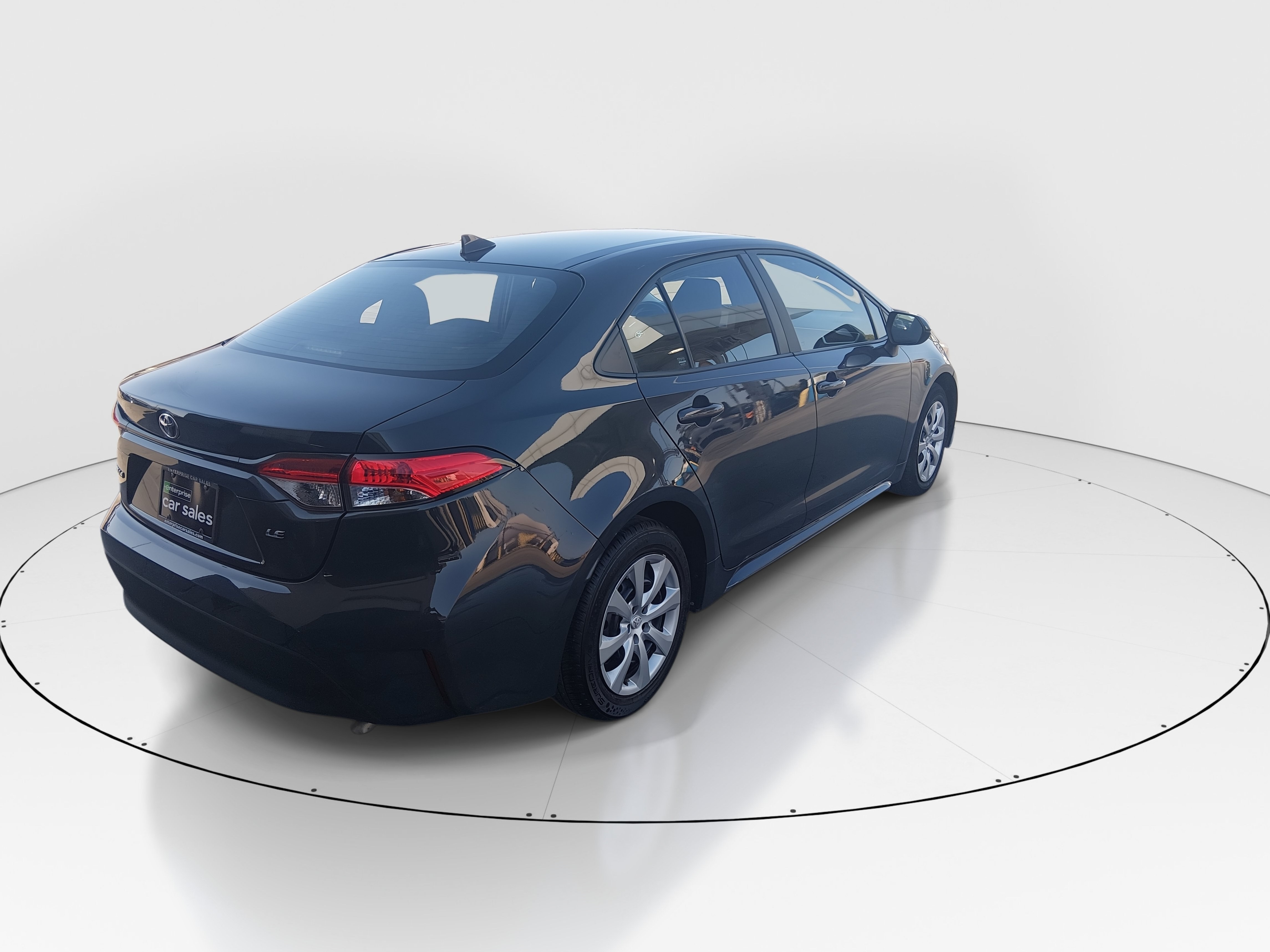 2024 Toyota Corolla LE - Photo 7