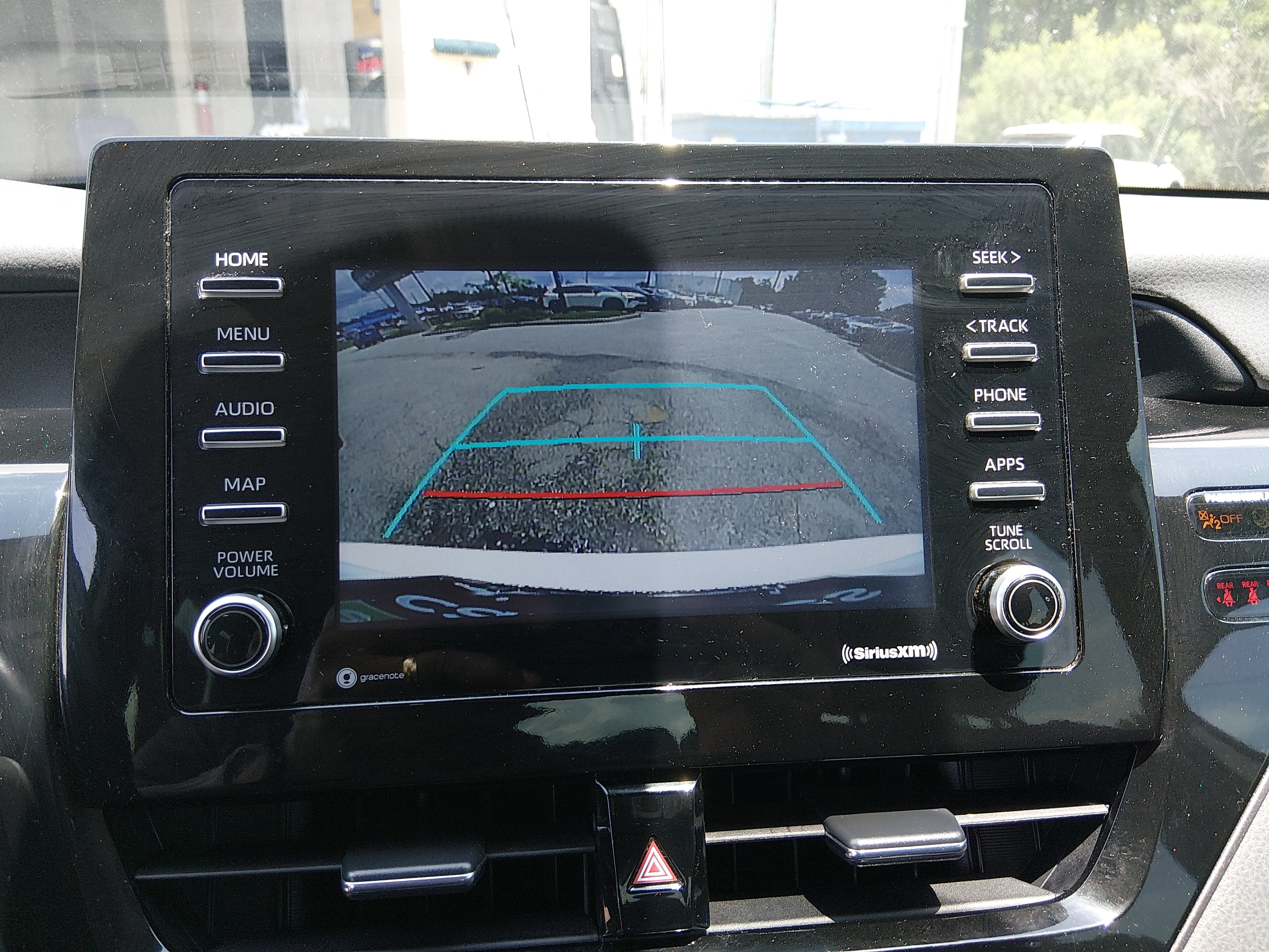 2024 Toyota Camry SE - Photo 16