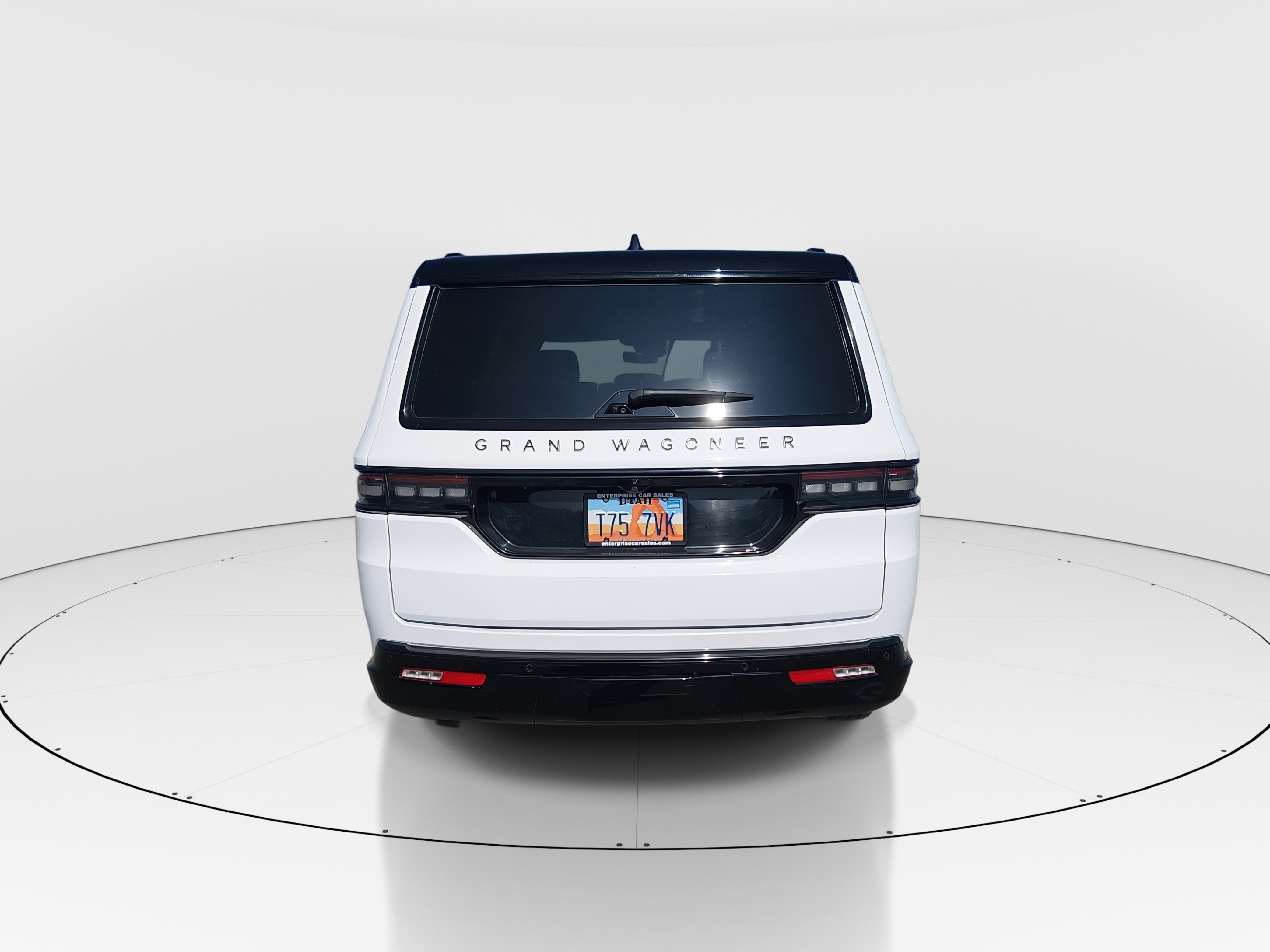 2024 Jeep Grand Wagoneer L Series II - Photo 6
