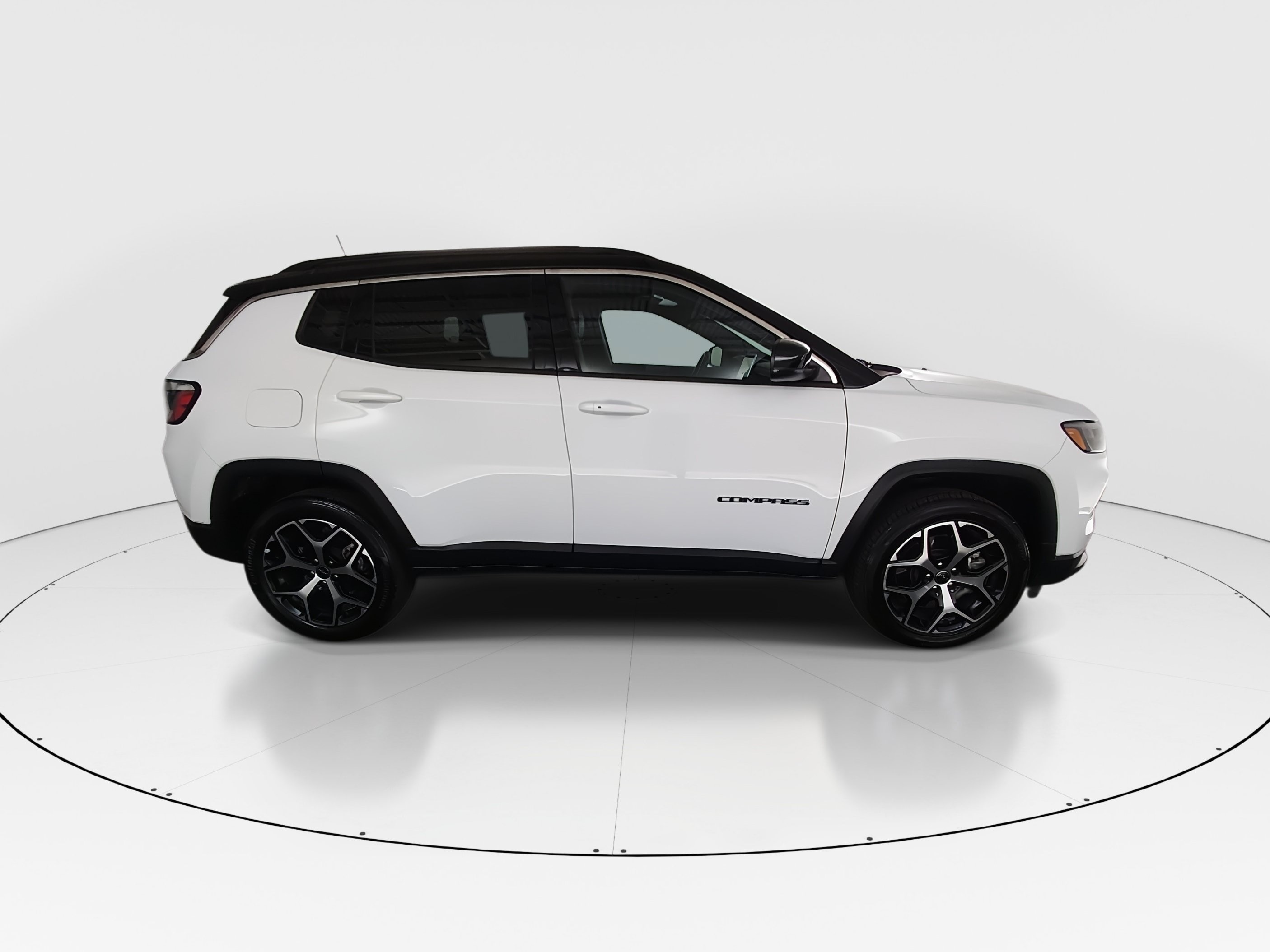 2025 Jeep Compass Limited - Photo 8