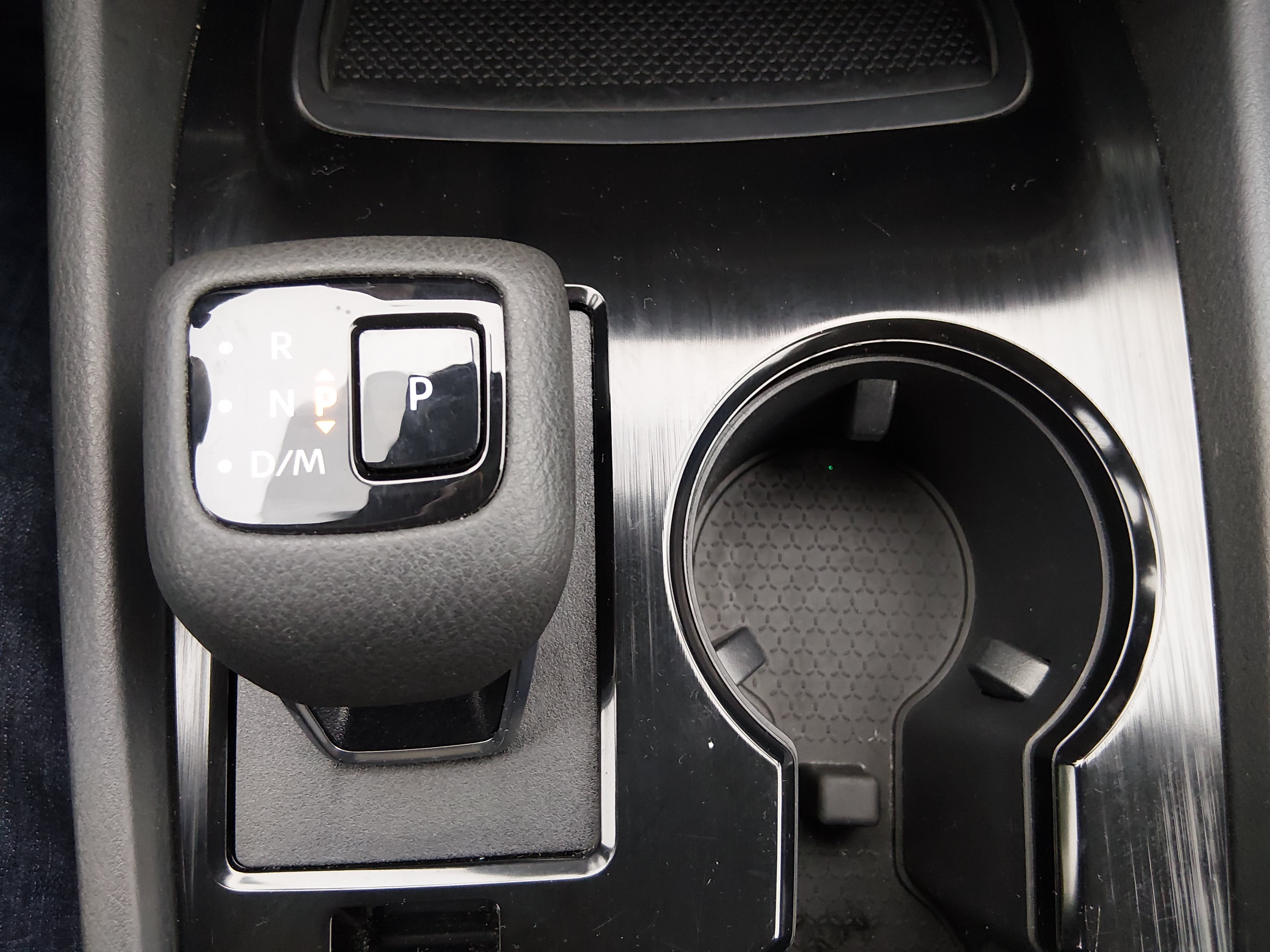 2026 Nissan Rogue SV - Photo 18