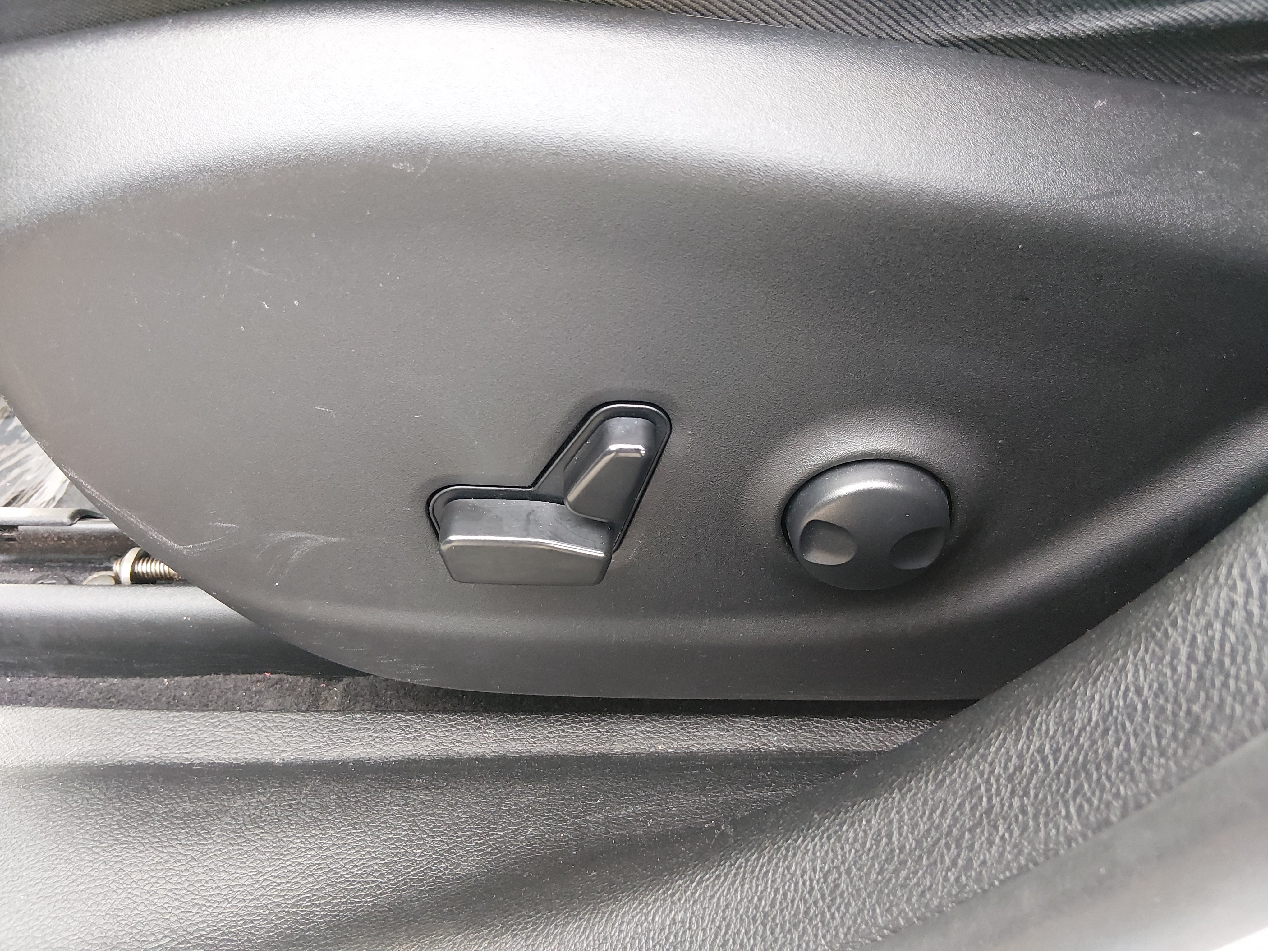 2023 Jeep Cherokee Altitude Lux - Photo 22