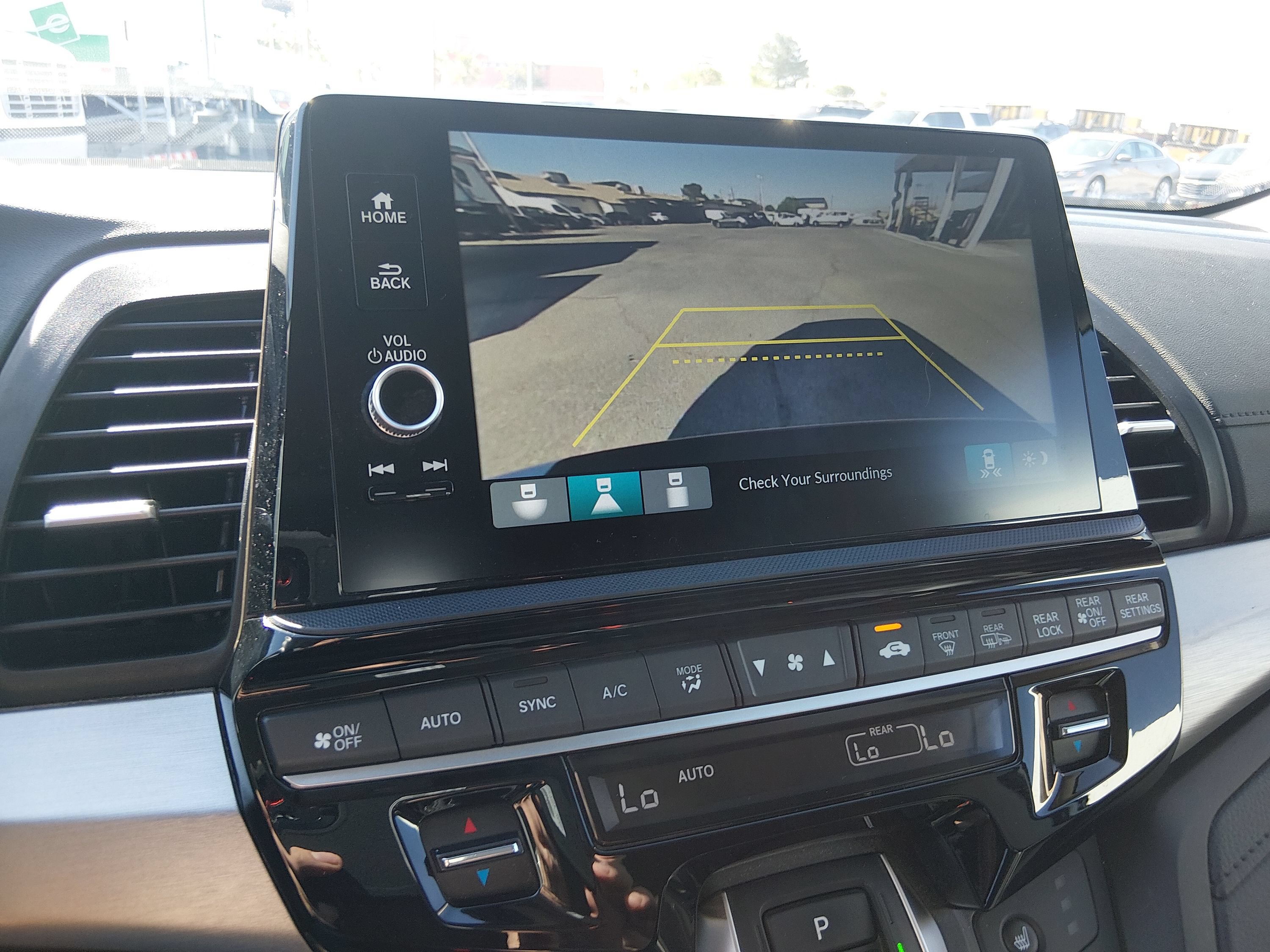 2025 Honda Odyssey EX-L - Photo 16