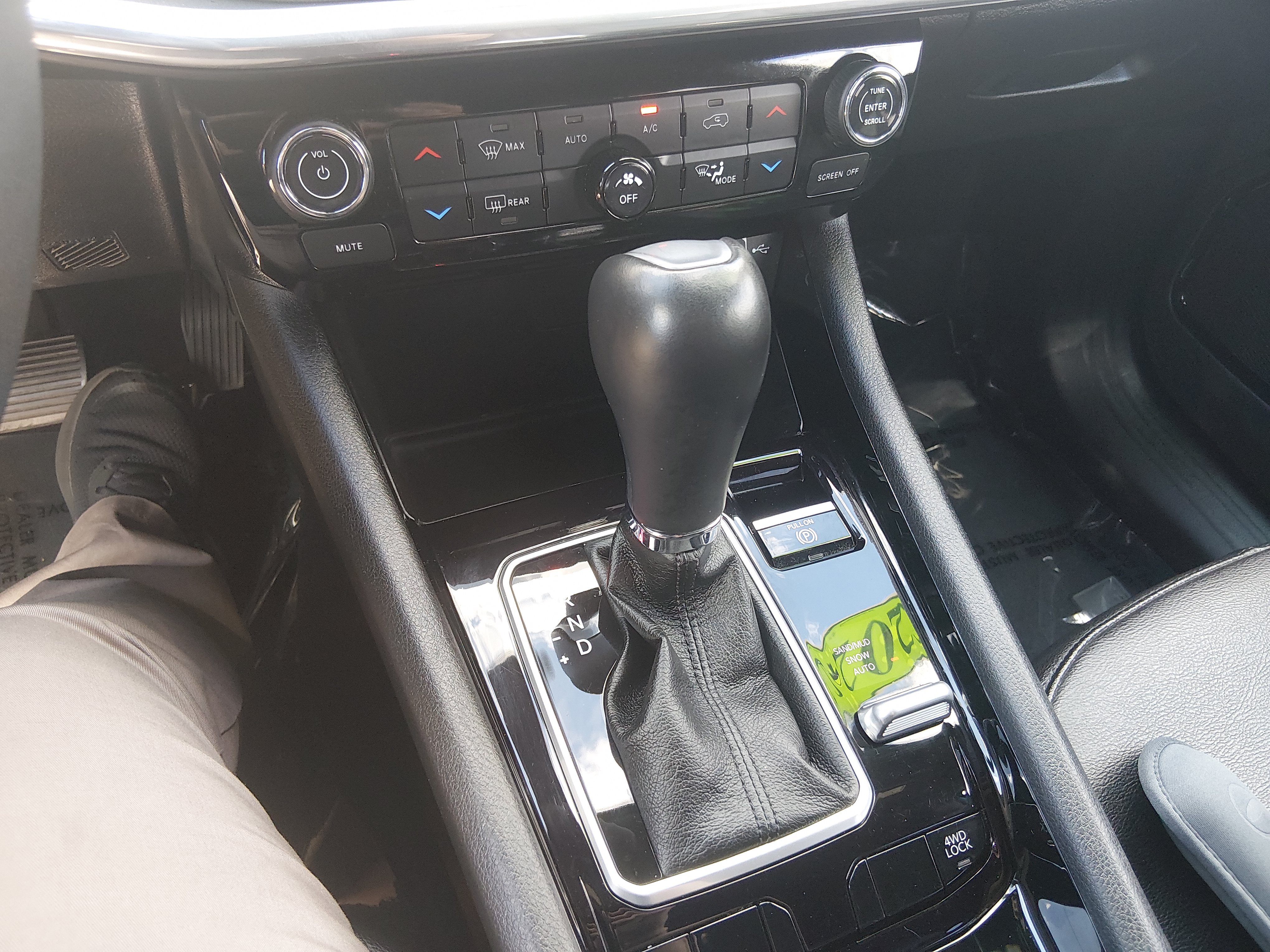 2024 Jeep Compass Limited - Photo 19